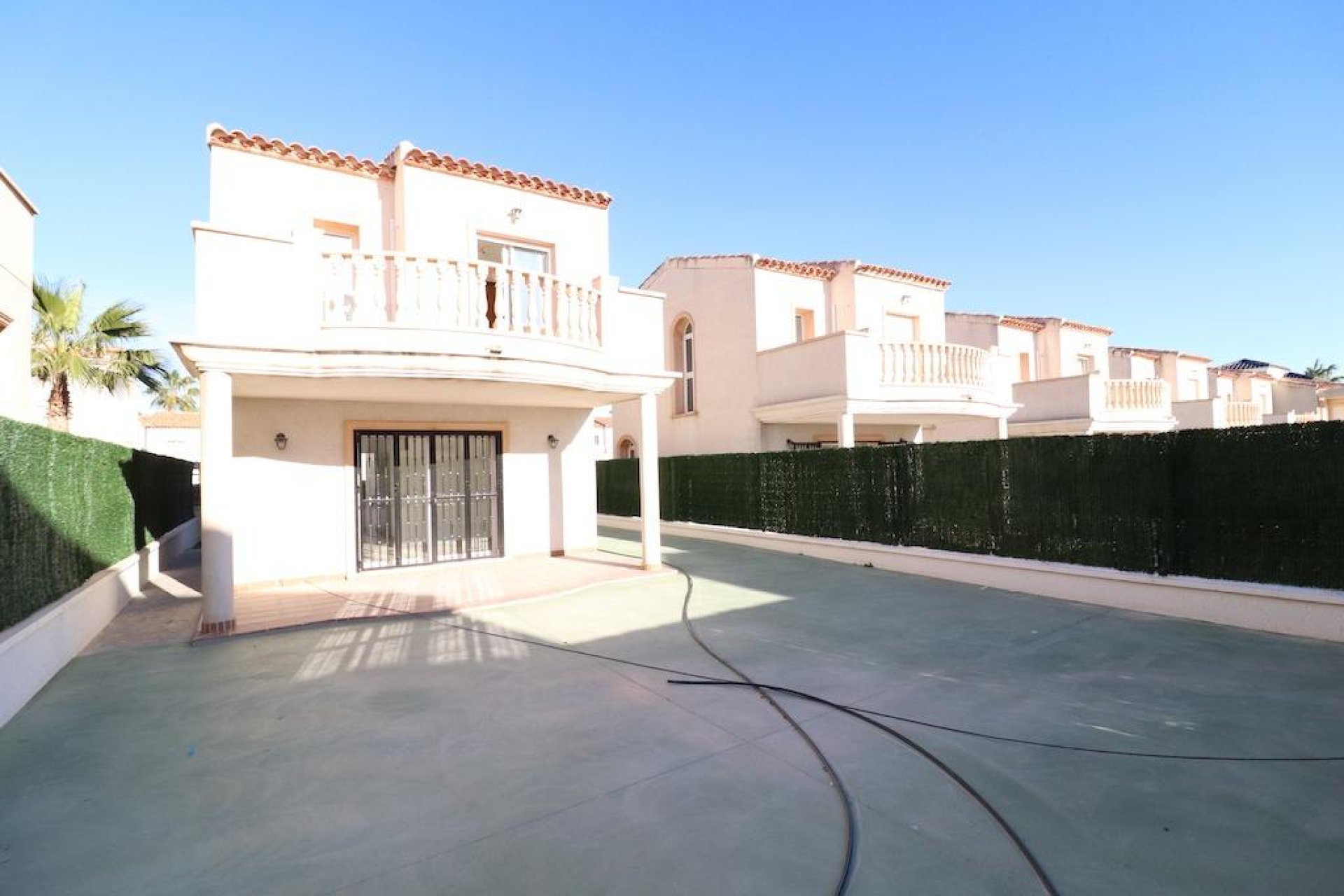 Rental - Chalet - Guardamar del Segura - Urb el raso