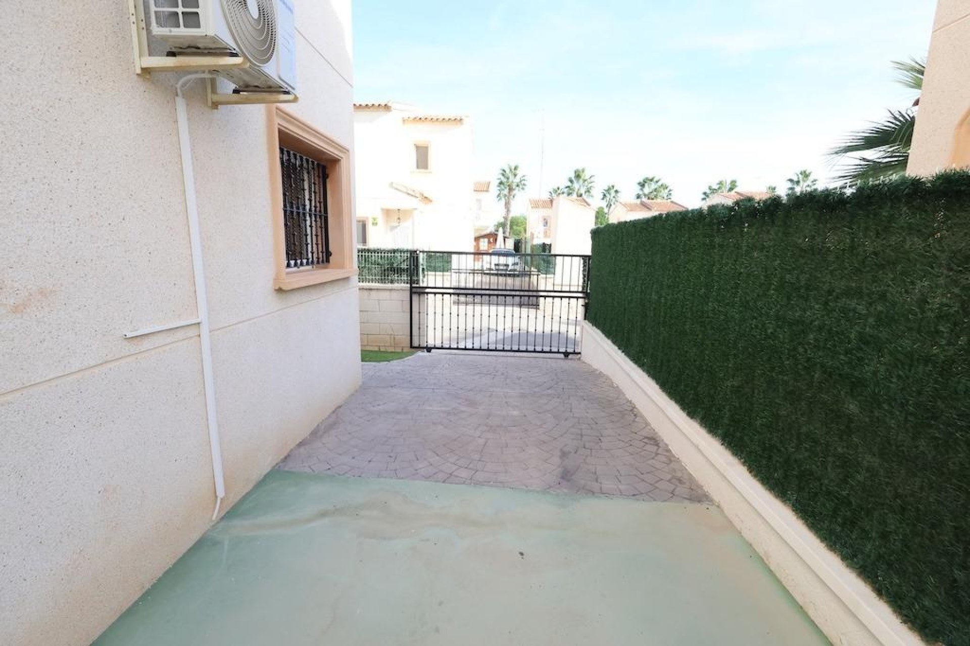 Rental - Chalet - Guardamar del Segura - Urb el raso