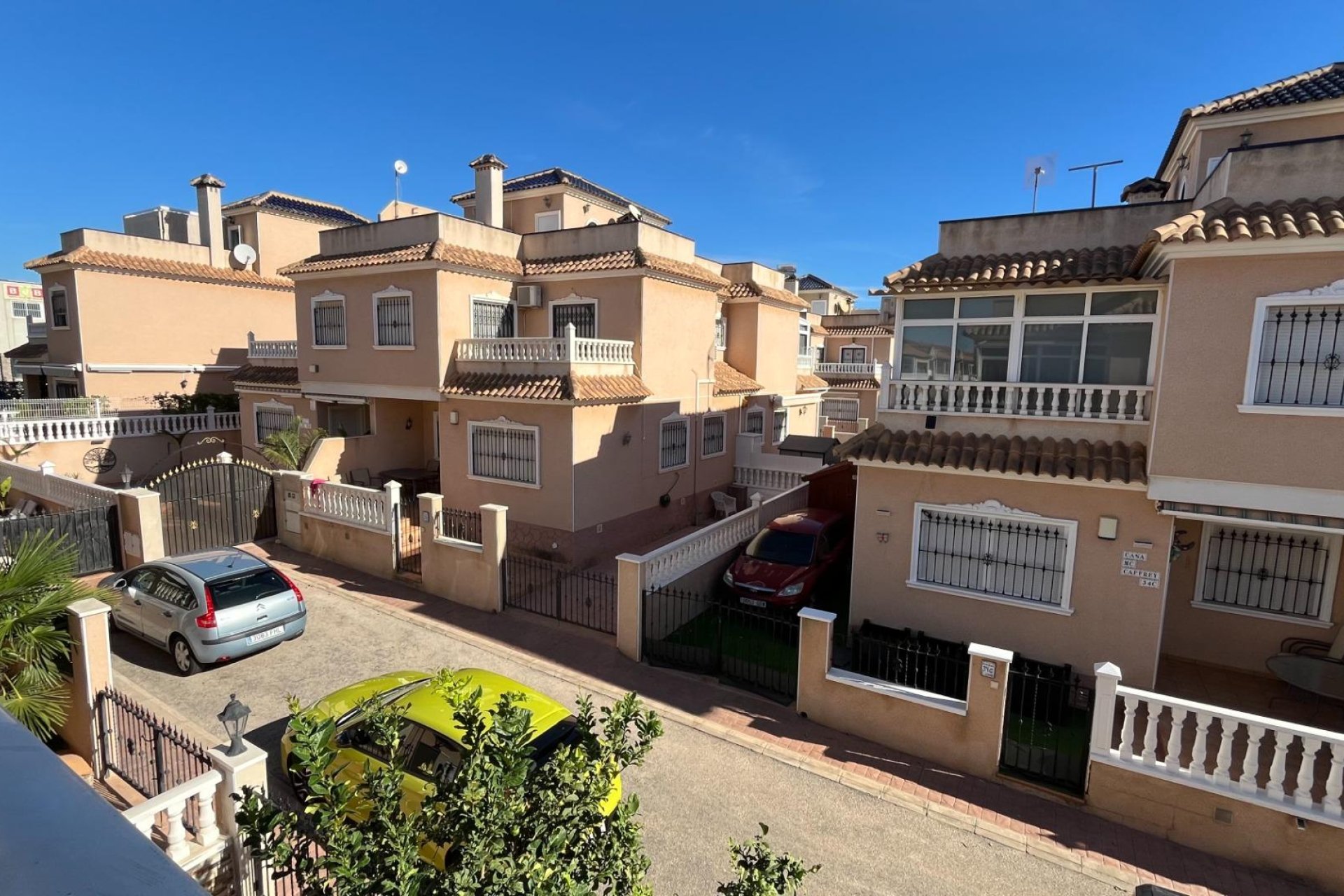 Rental - semi-detached house - Orihuela Costa - La Regia