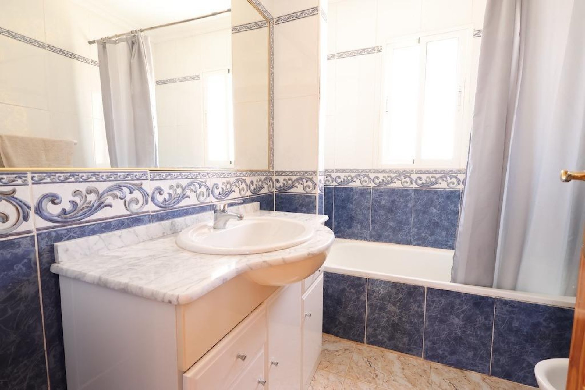 Rental - semi-detached house - Orihuela Costa - Lomas de Cabo Roig