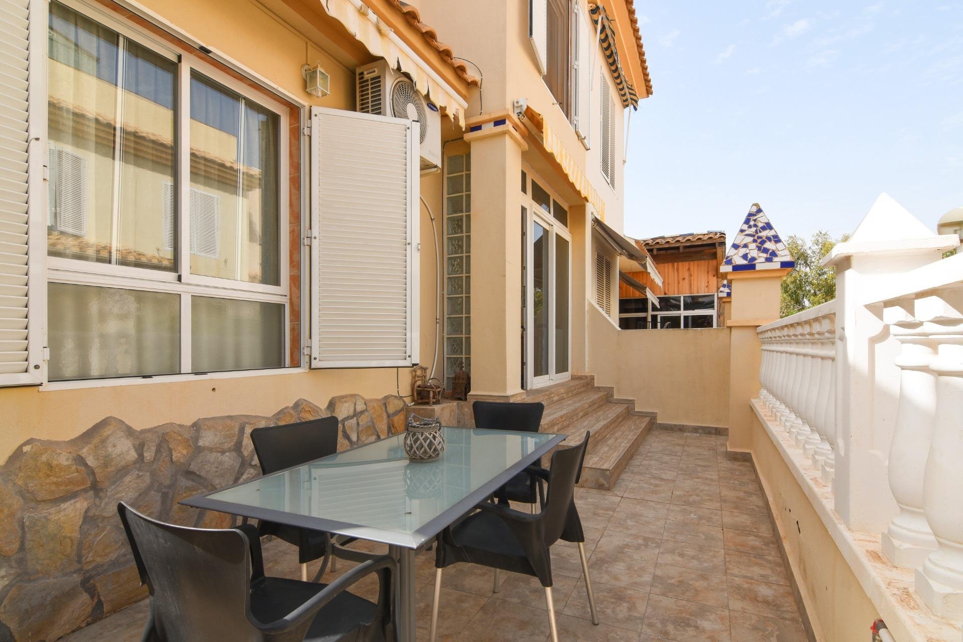 Rental - Townhouse - Gran Alacant - Avda. mediterraneo