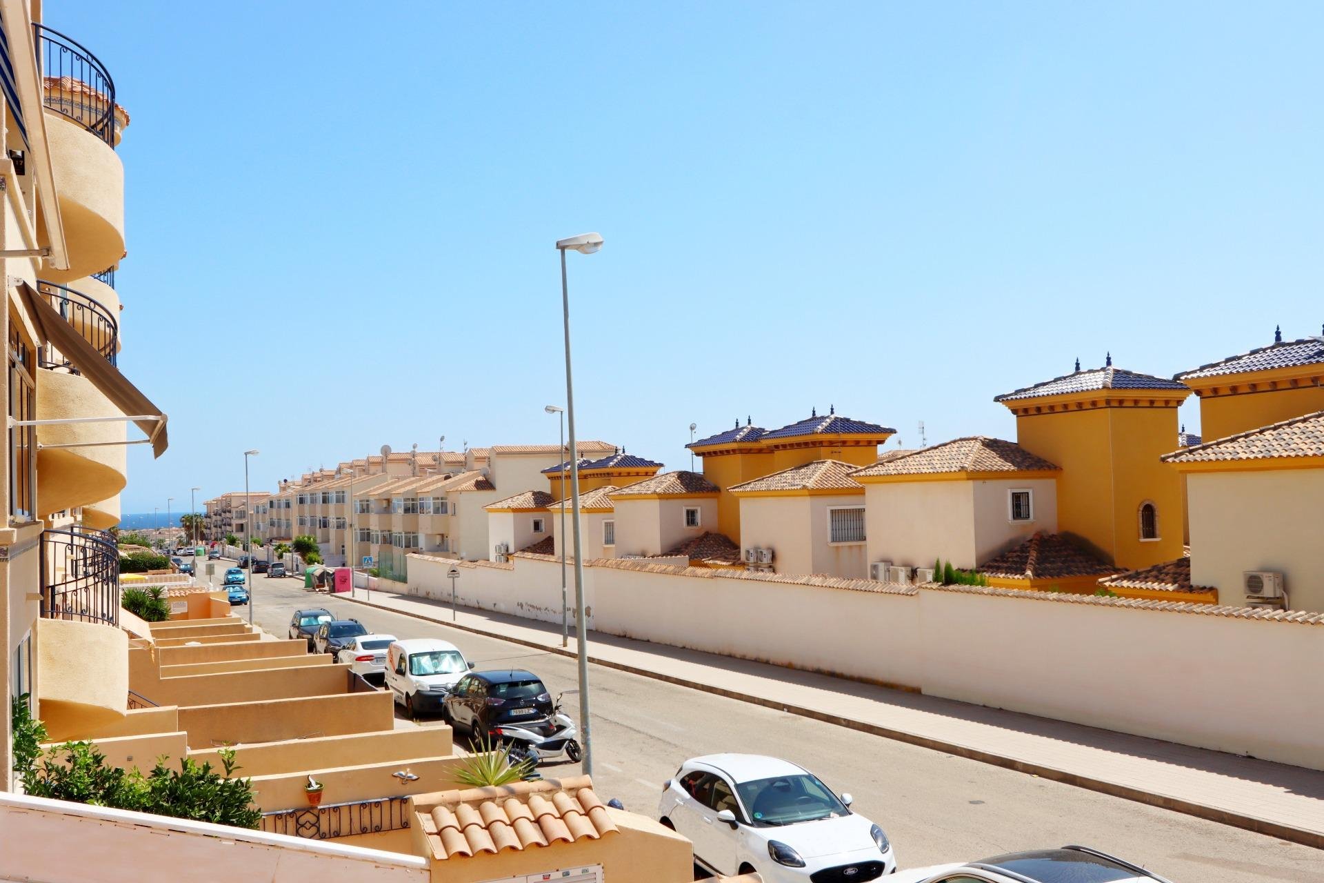 Resale - Apartment  - Orihuela Costa - La Ciñuelica - Villa Rosa