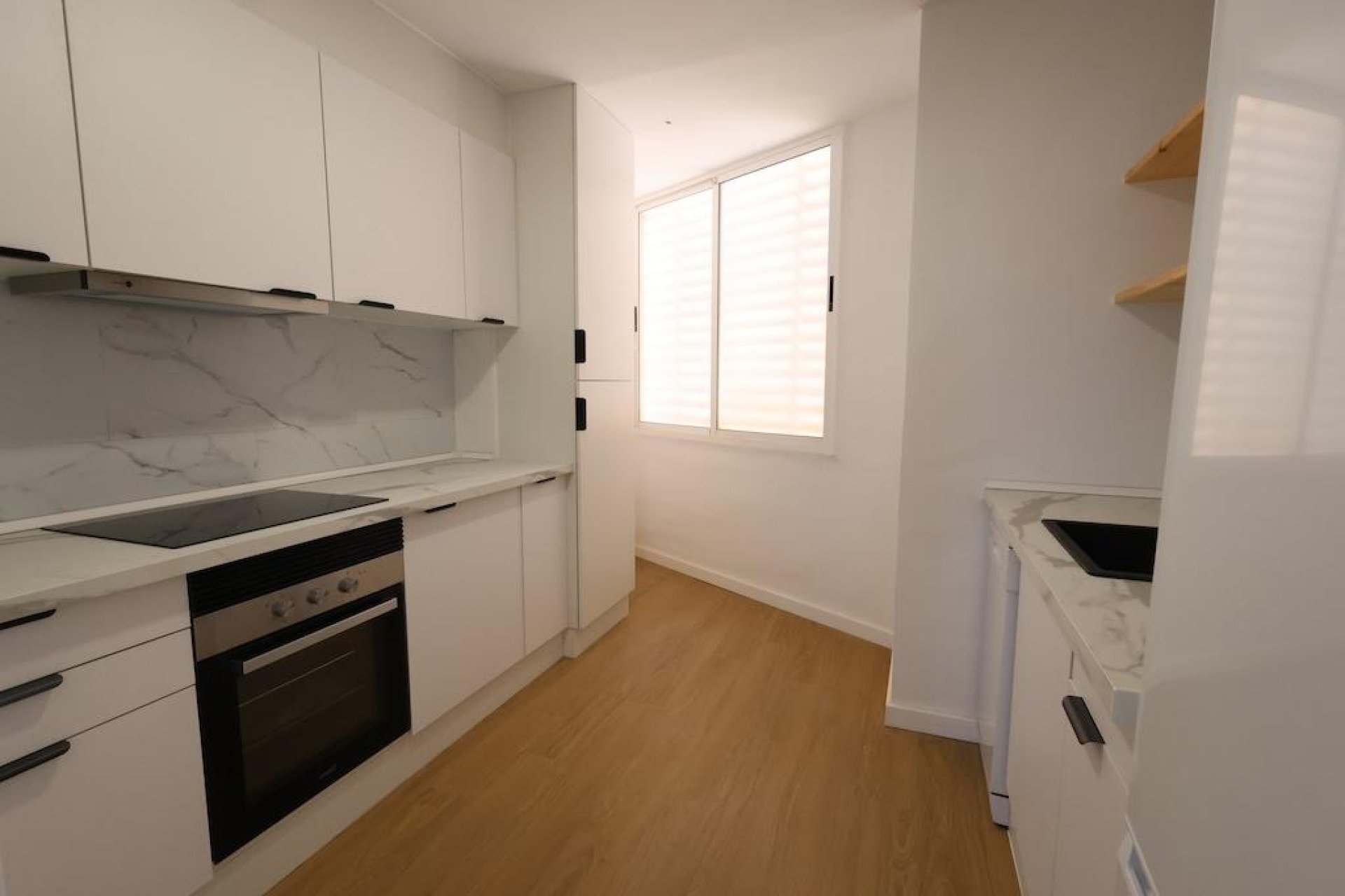 Resale - Apartment  - Orihuela Costa - La Zenia
