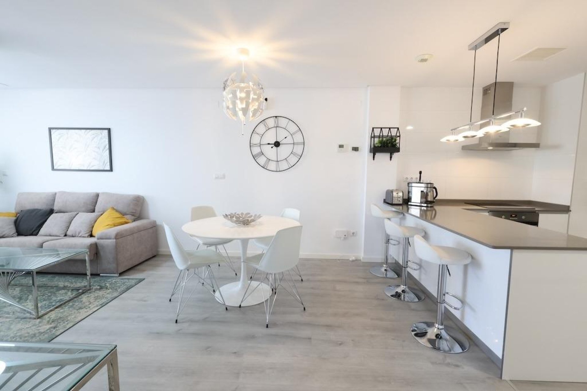 Resale - Apartment  - Orihuela Costa - Los Dolses