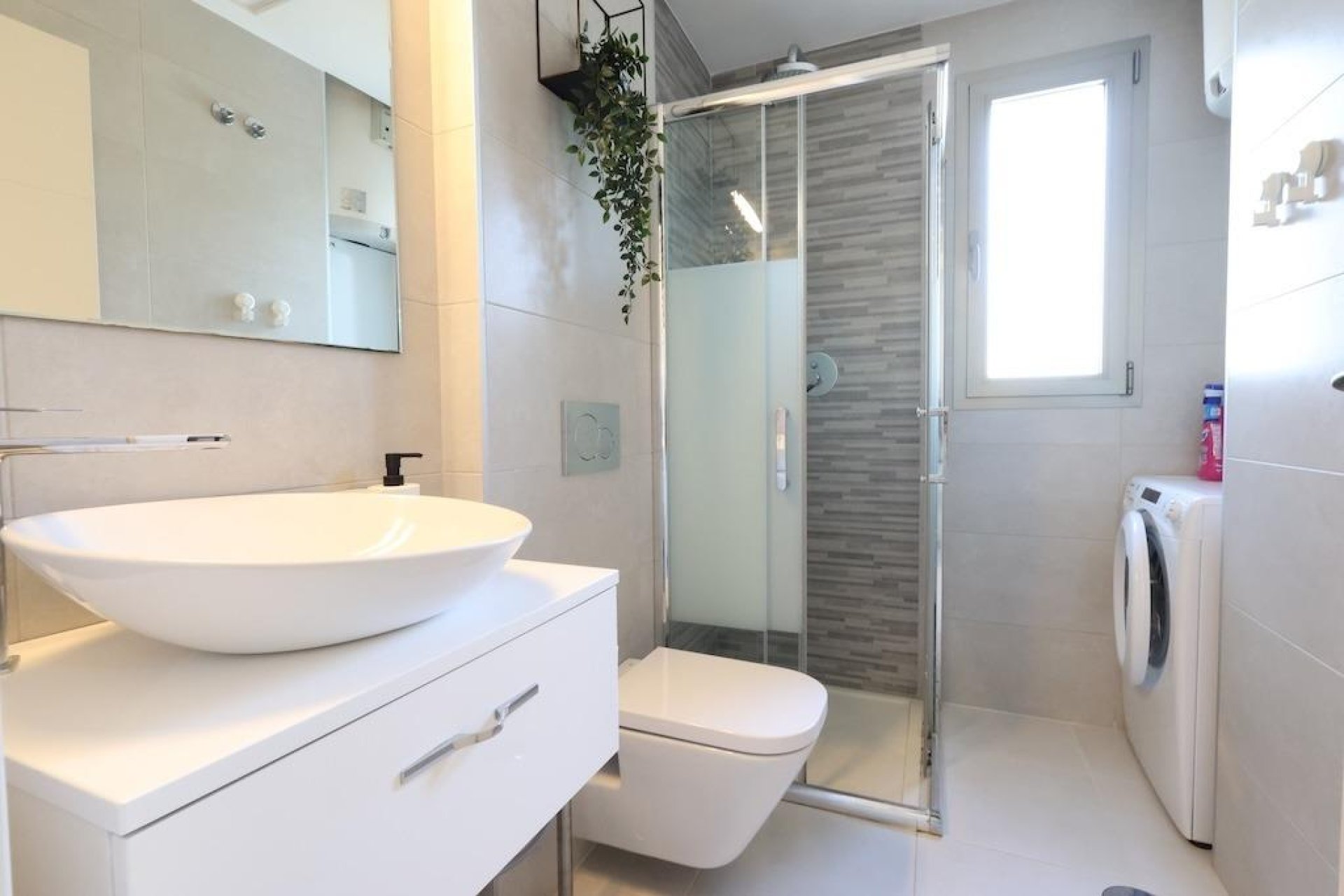 Resale - Apartment  - Orihuela Costa - Los Dolses