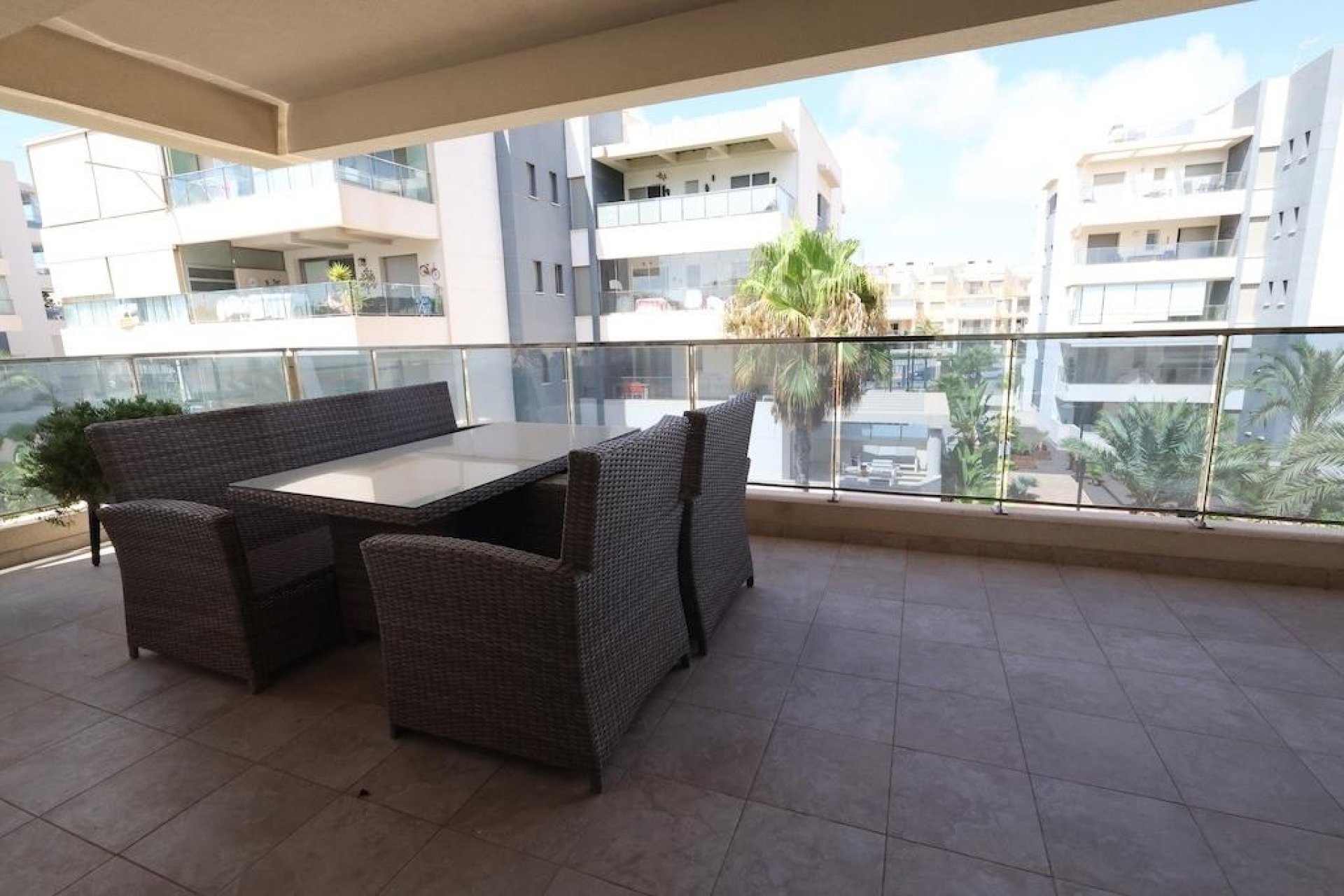 Resale - Apartment  - Orihuela Costa - Los Dolses