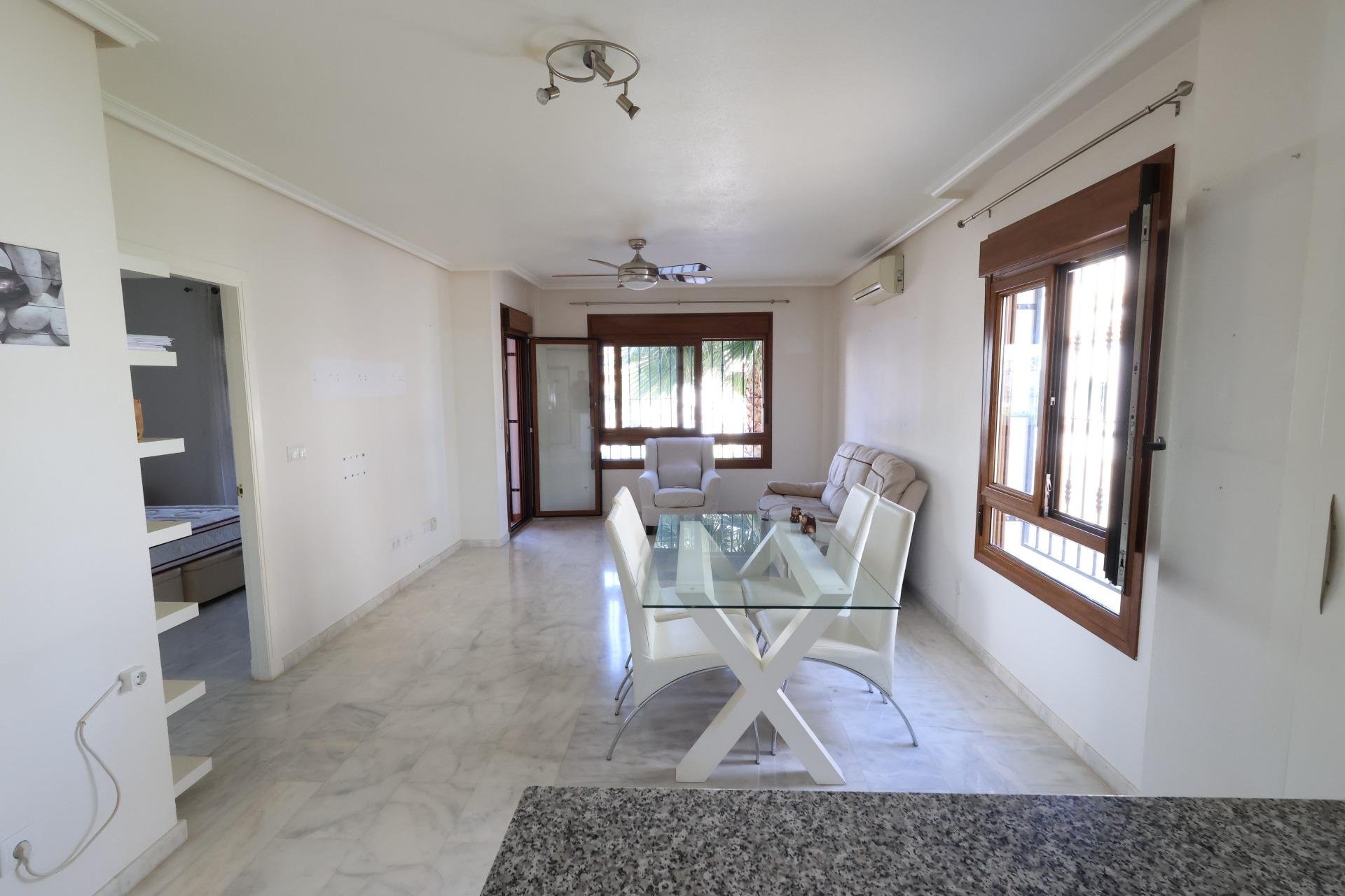 Resale - Apartment  - Orihuela Costa - PAU 8