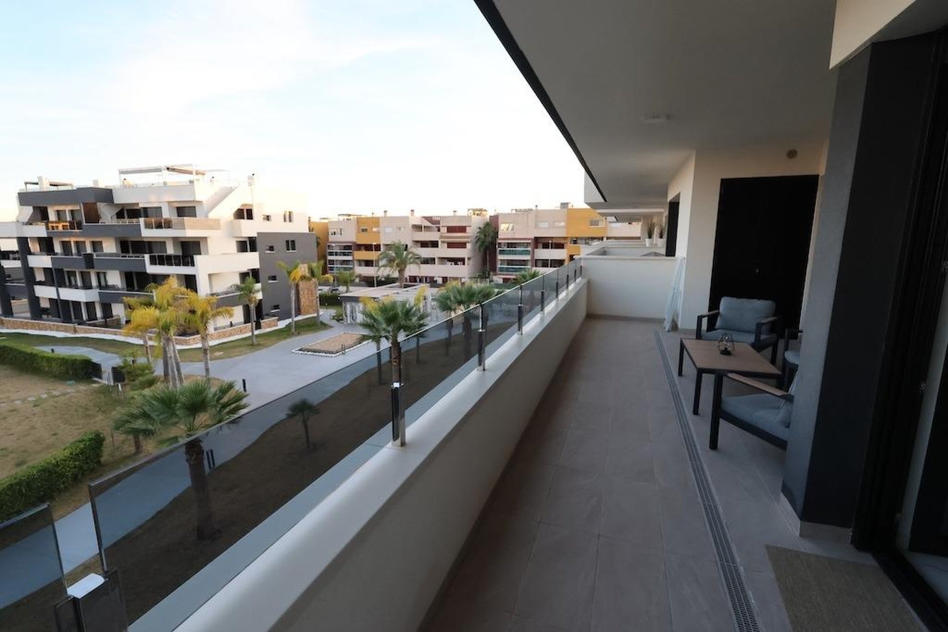 Resale - Apartment  - Orihuela Costa - Punta Prima