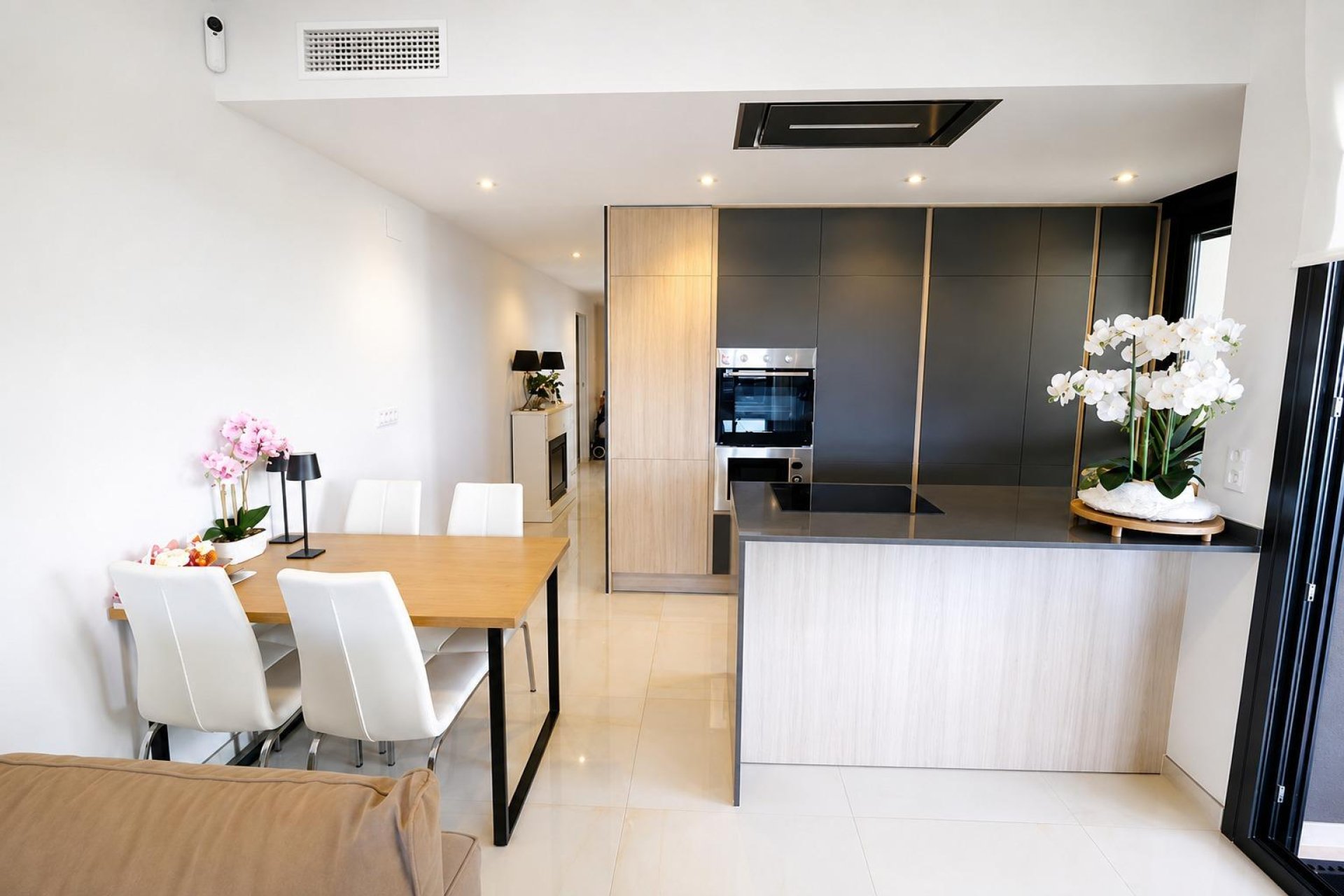 Resale - Apartment  - Orihuela Costa - Punta Prima