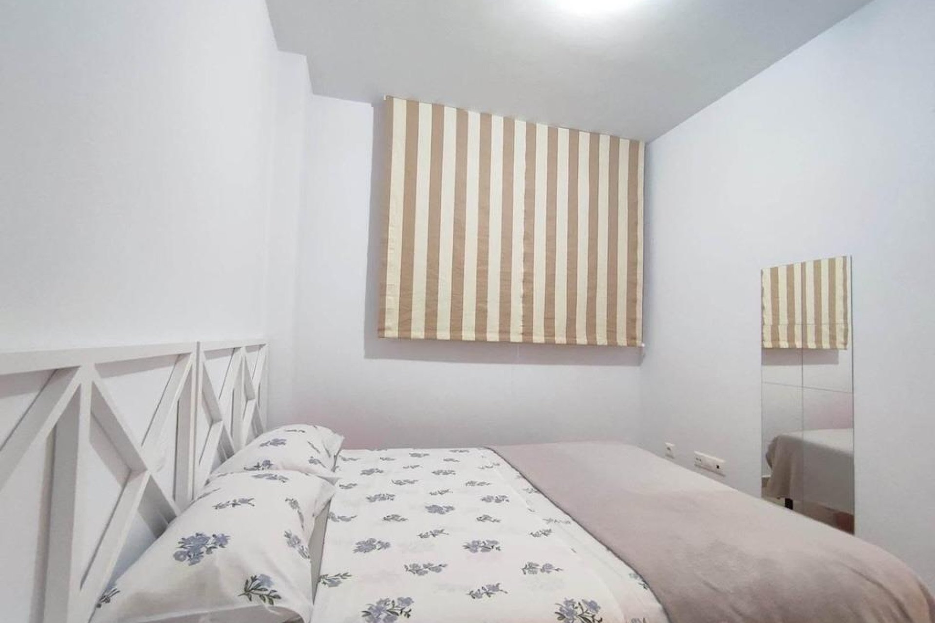 Resale - Apartment  - Orihuela Costa - Punta Prima