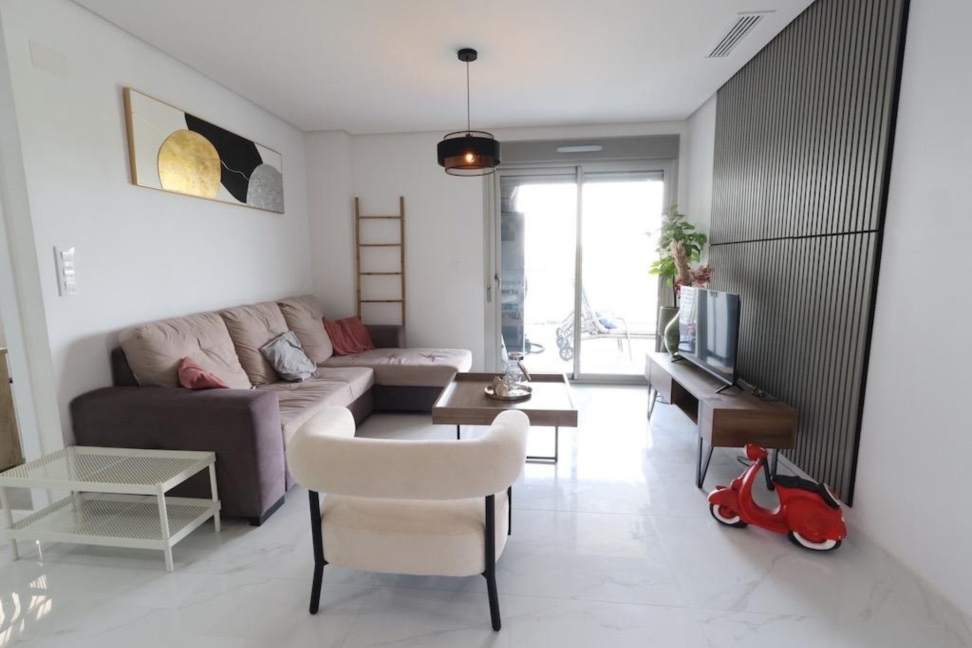 Resale - Apartment  - Orihuela Costa - Villamartín