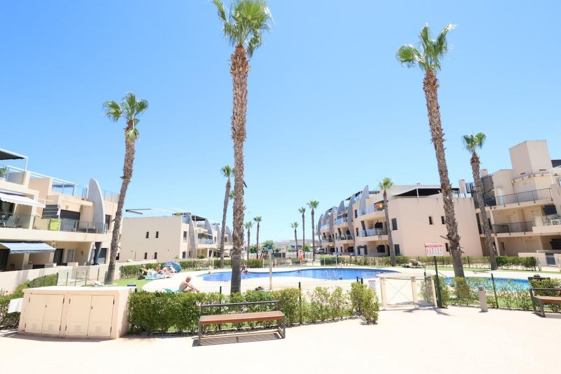 Resale - Apartment  - Pilar de la Horadada - Torre De La Horadada