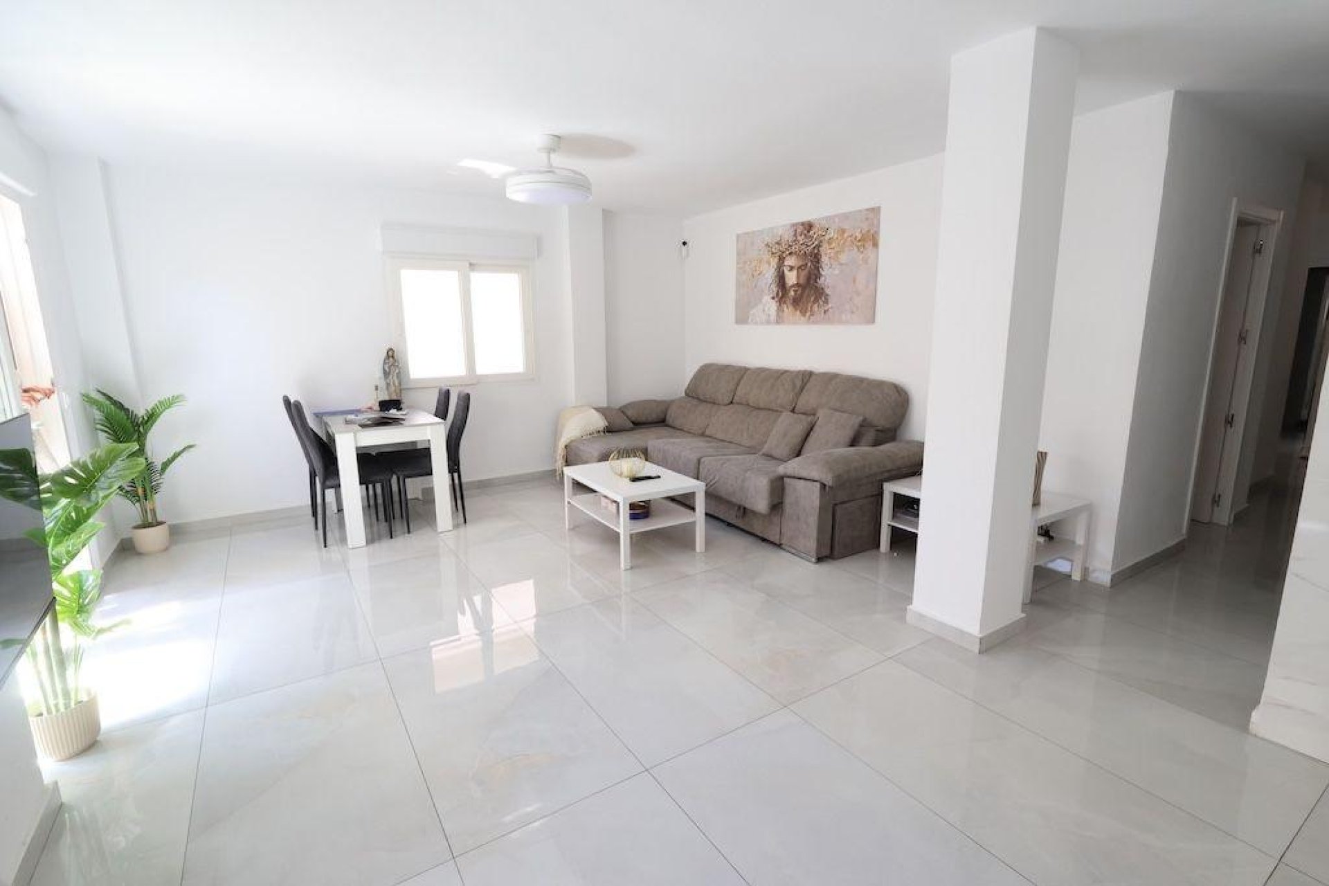 Resale - Apartment  - Torrevieja - Acequion