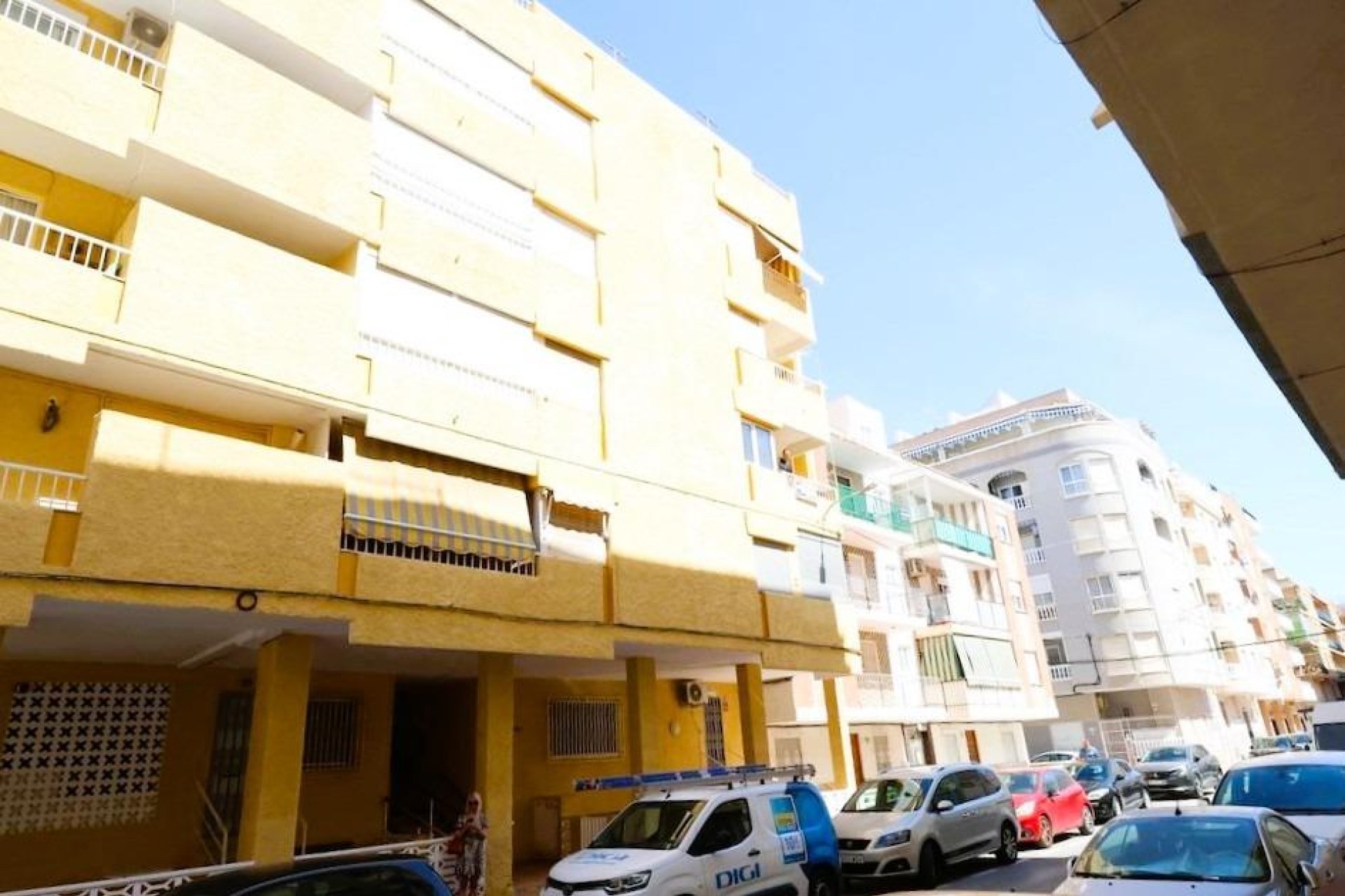 Resale - Apartment  - Torrevieja - Acequion