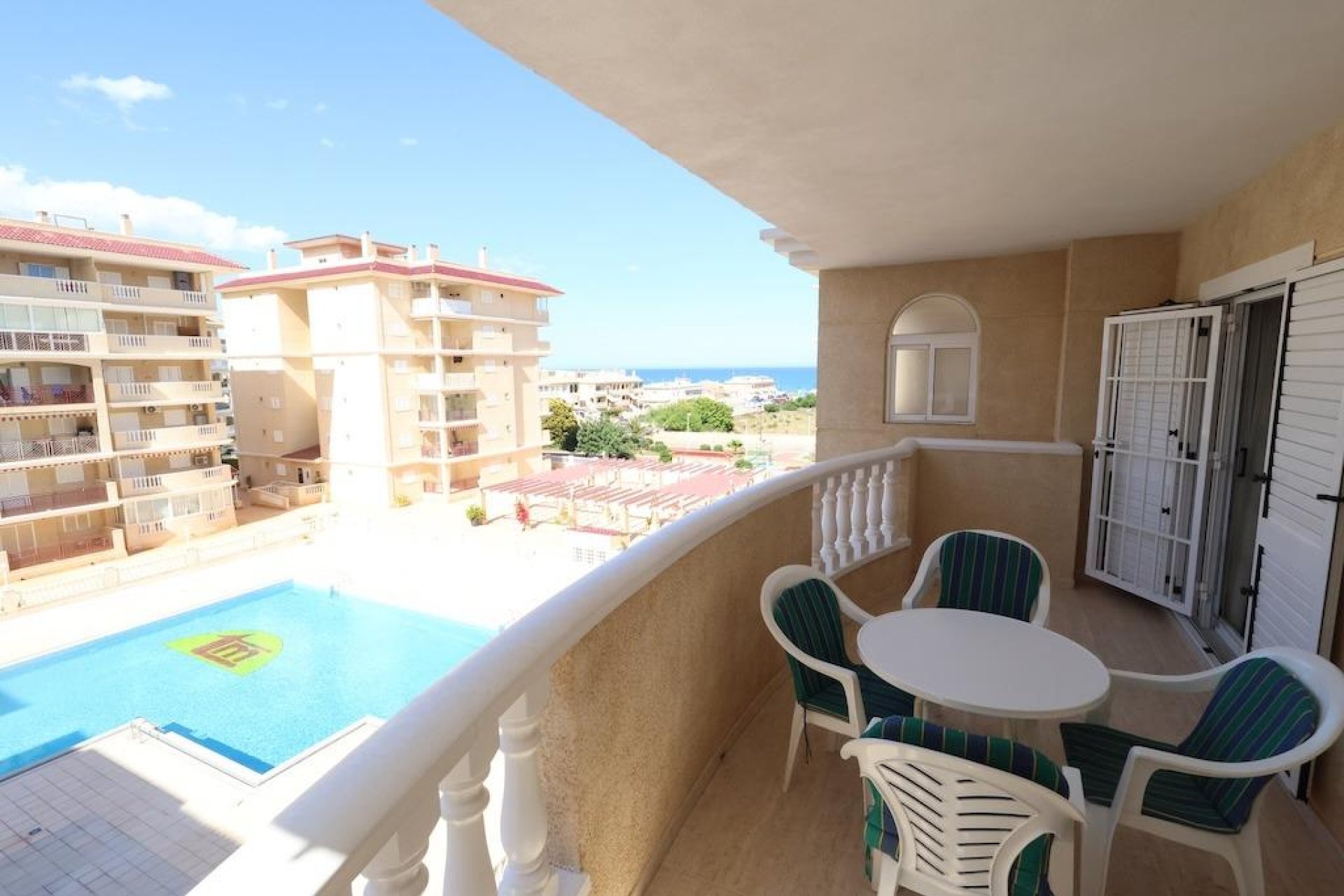 Resale - Apartment  - Torrevieja - La Mata