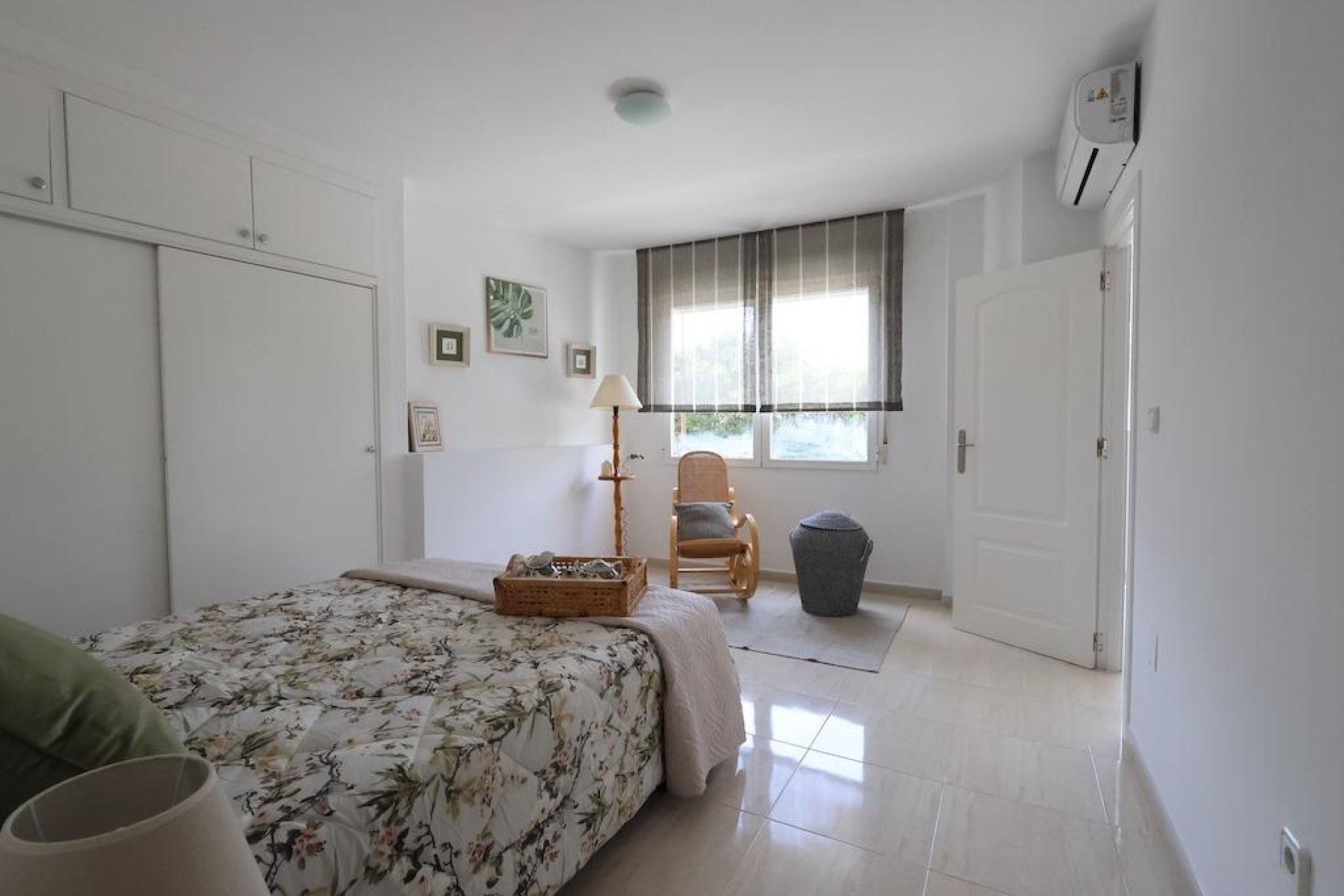Resale - Apartment  - Torrevieja - torrevieja