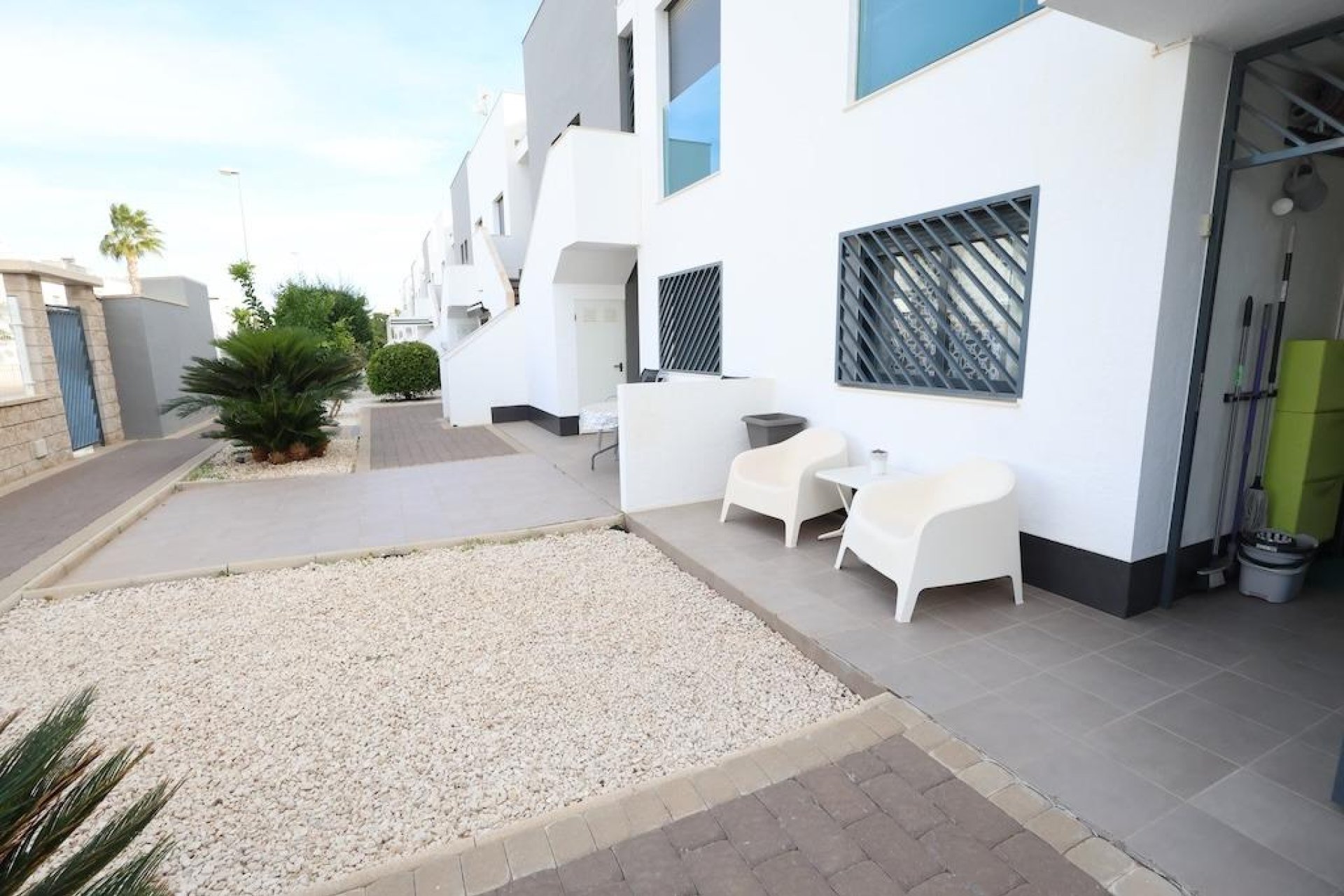 Resale - Bungalow - Orihuela Costa - La Zenia