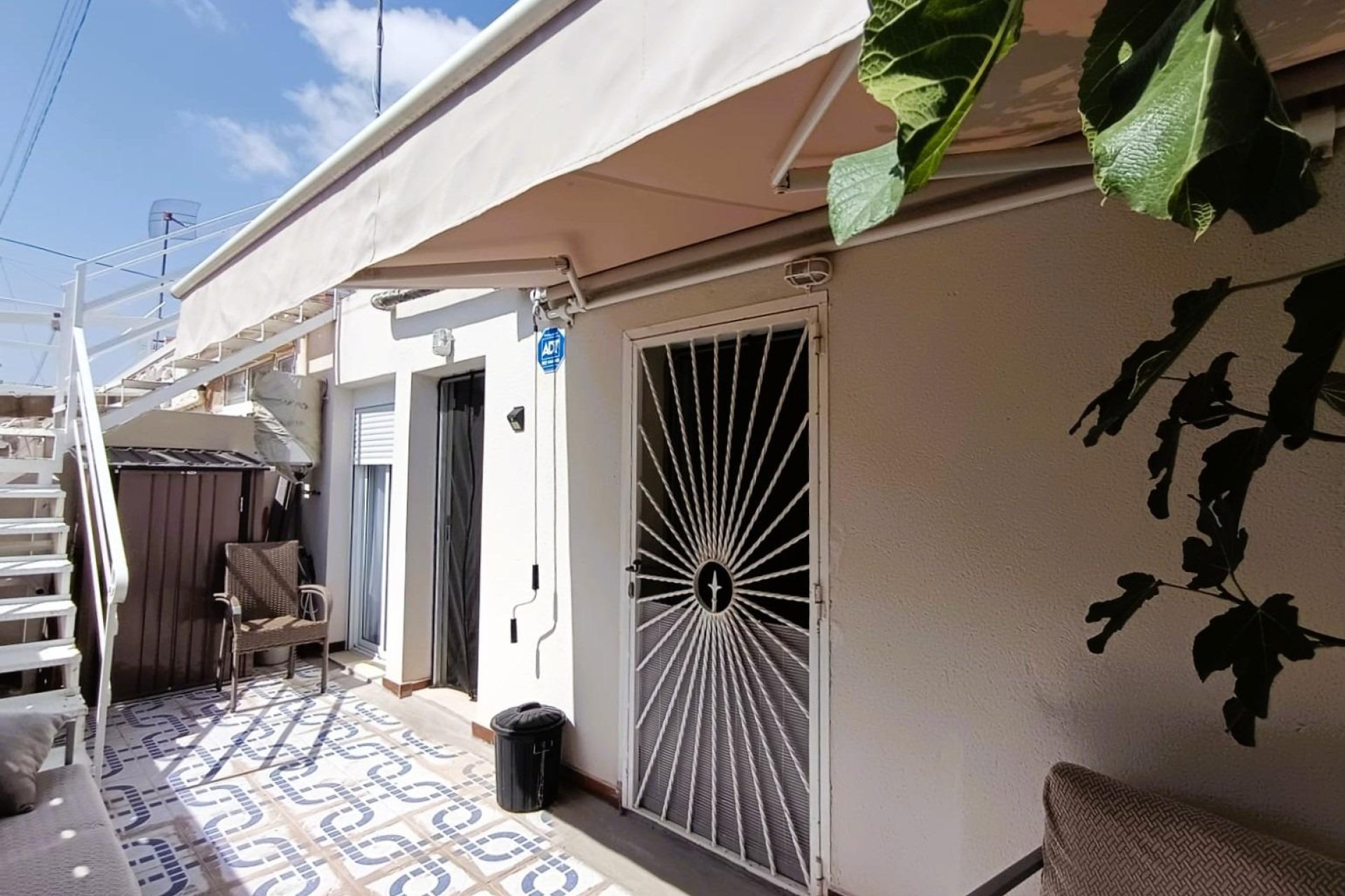 Resale - Bungalow - Torrevieja - La Siesta - El Salado - Torreta