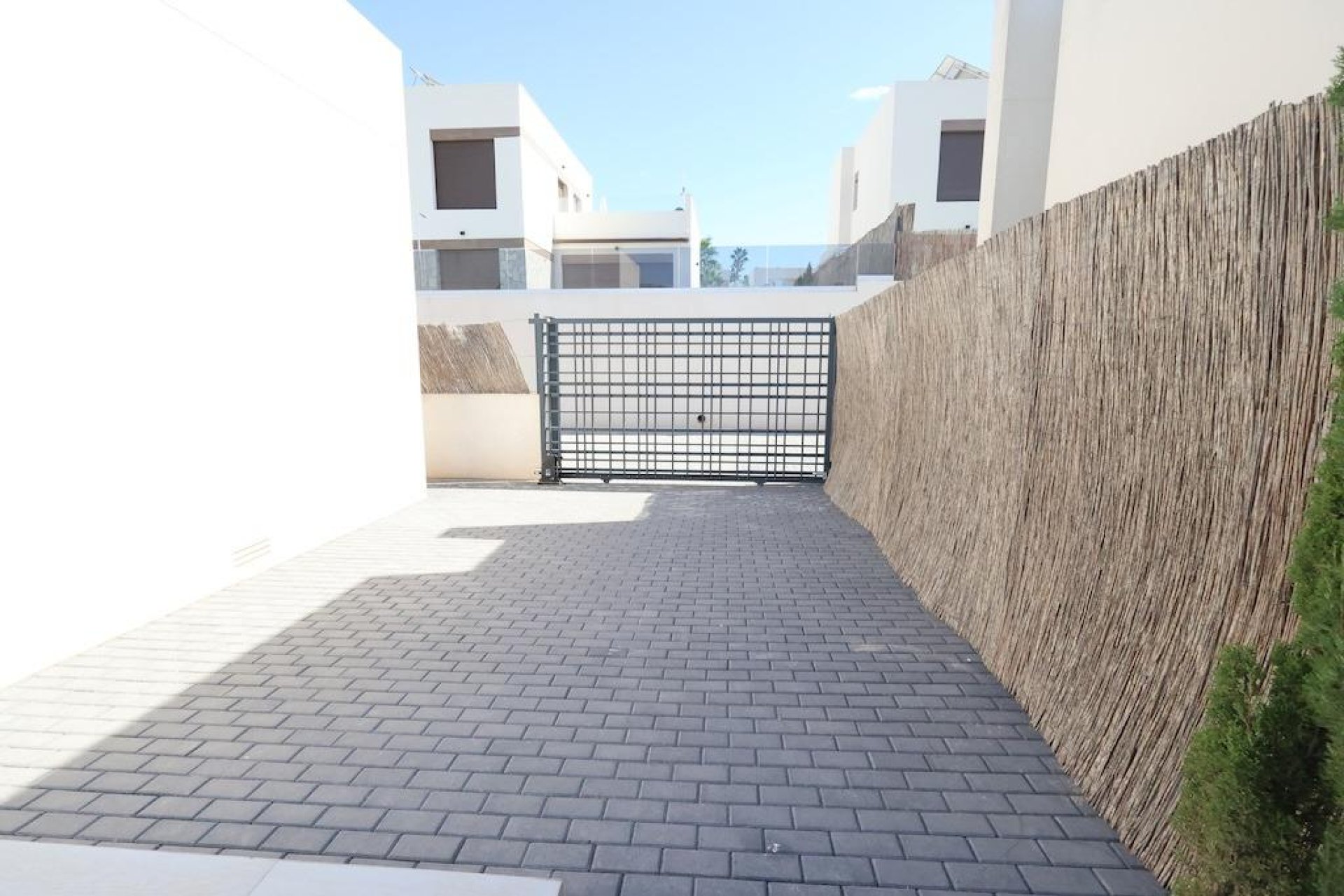 Resale - Chalet - Algorfa - Comunidad Valenciana