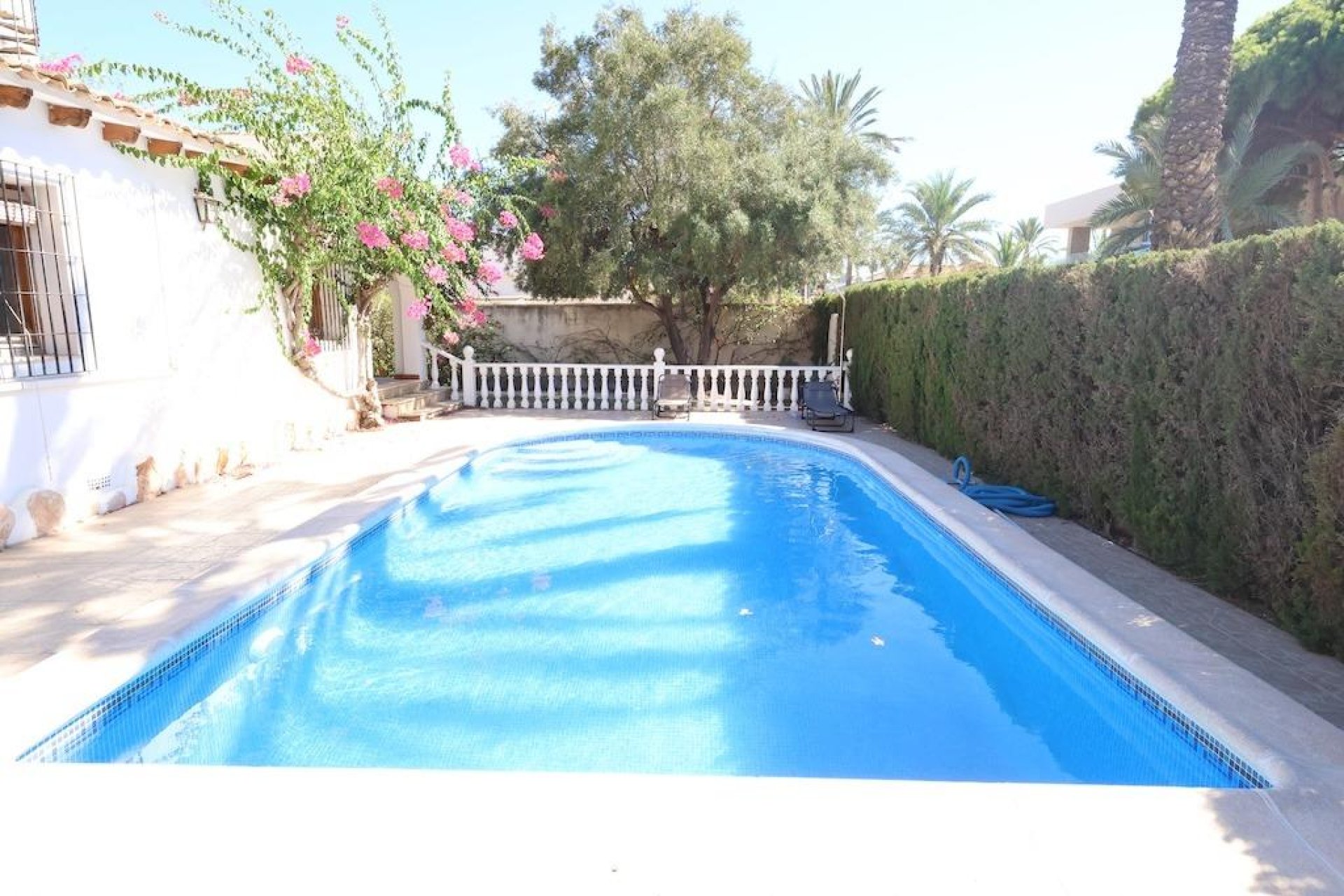Resale - Chalet - Orihuela Costa - Cabo Roig