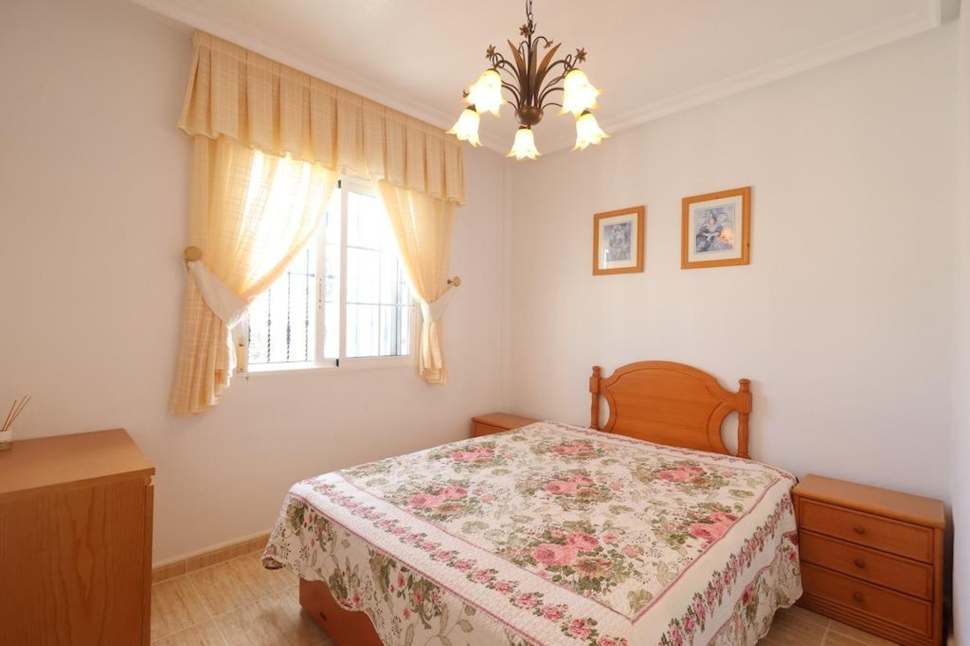 Resale - Chalet - Orihuela Costa - Las Filipinas