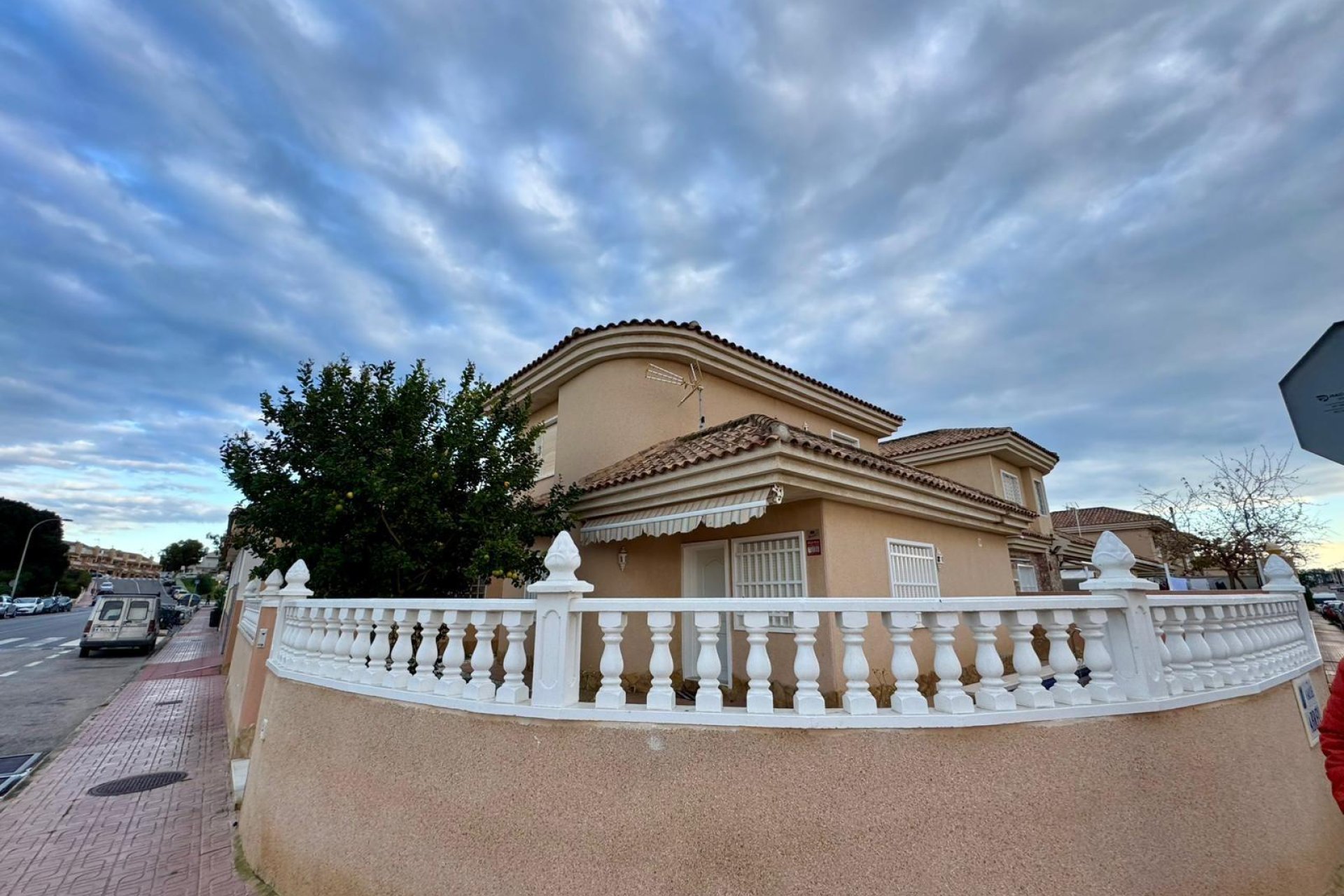 Resale - Chalet - Torrevieja - Los Balcones - Los Altos del Edén