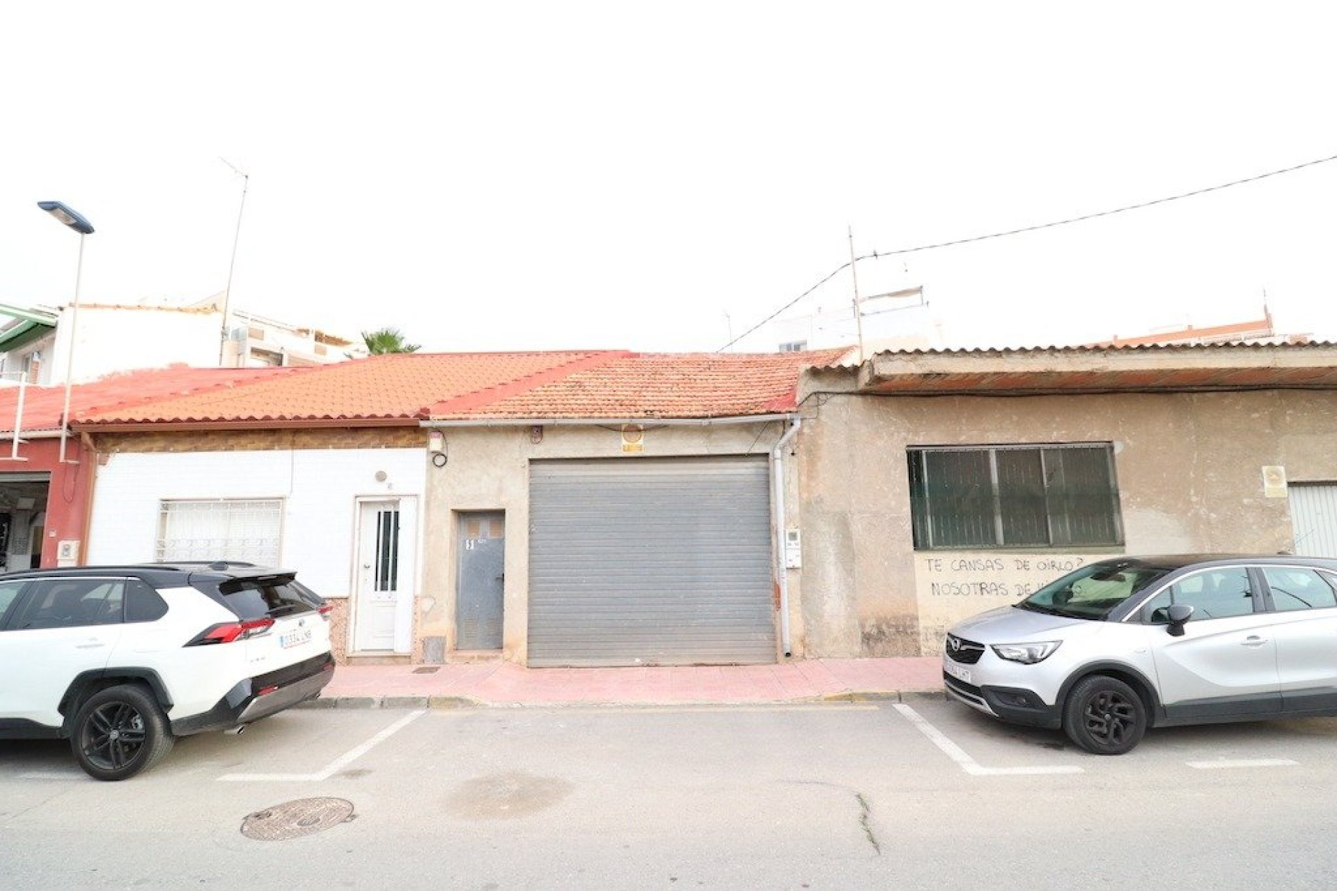 Resale - House - Torrevieja - Acequion