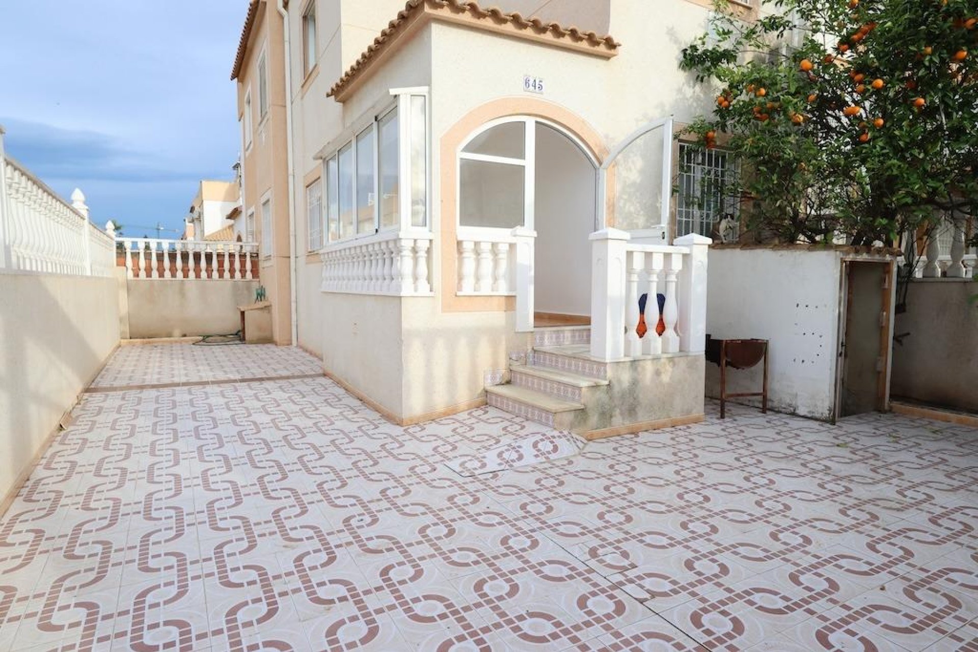 Resale - semi-detached house - Torrevieja - El limonar