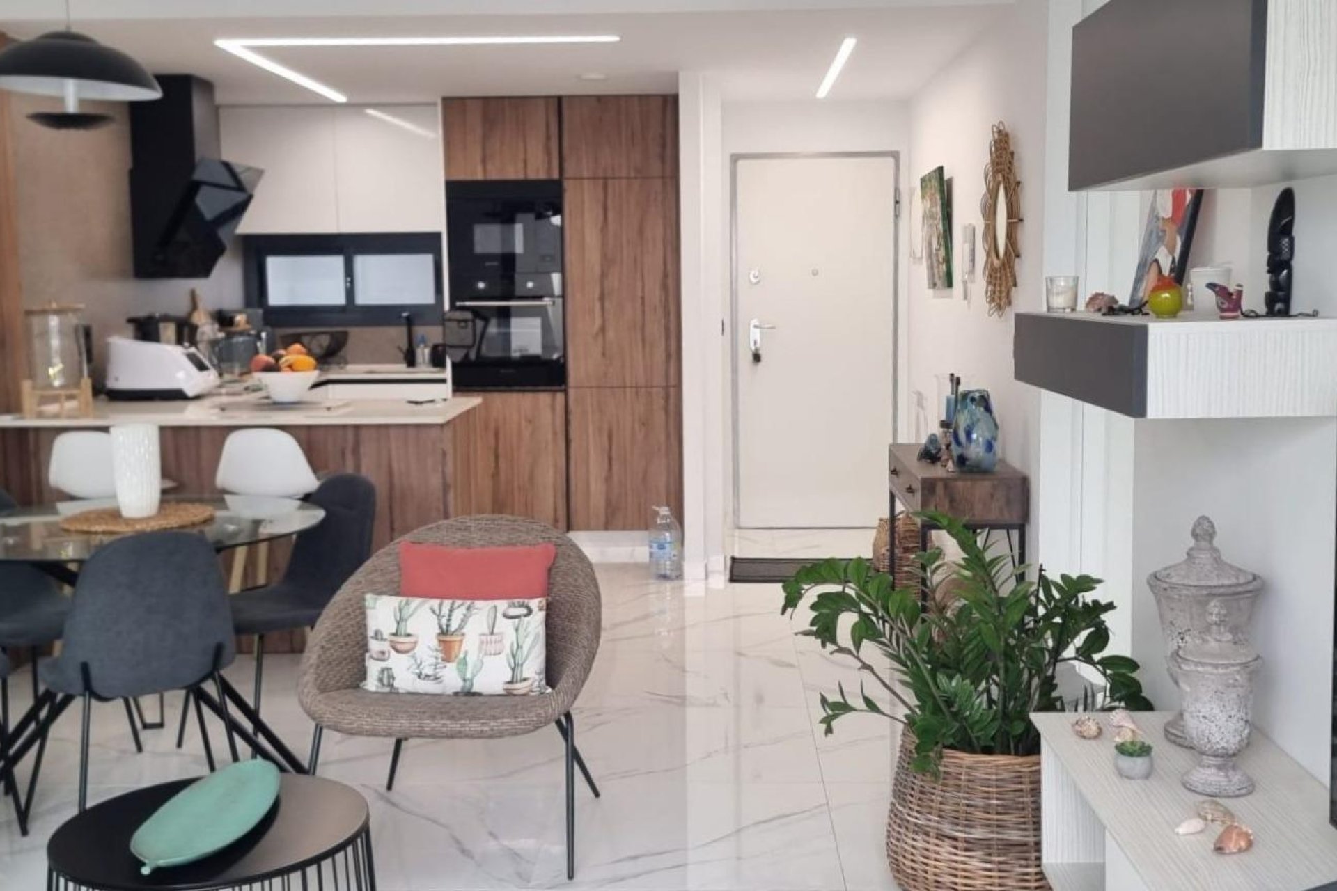 Resale - Upper floor bungalow - Guardamar del Segura - EL RASO