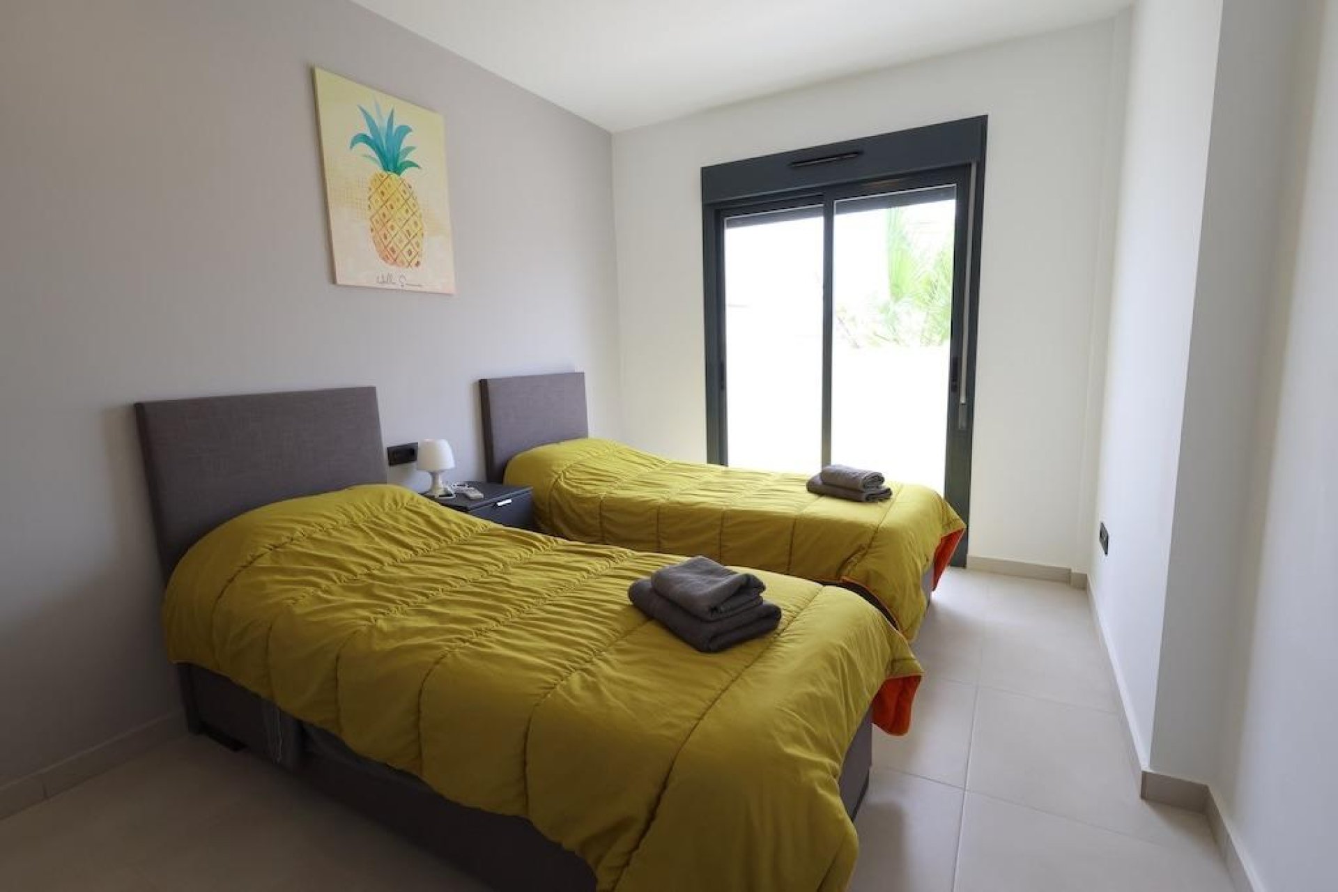 Resale - Upper floor bungalow - Guardamar del Segura - EL RASO