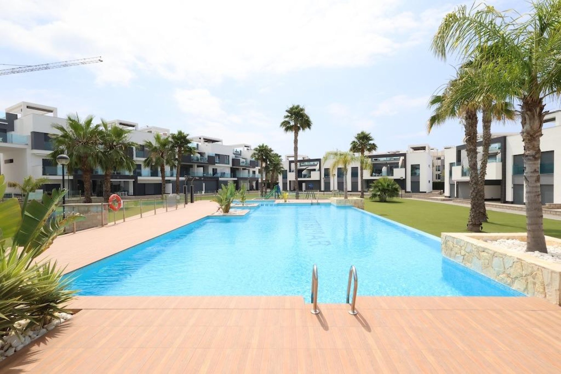 Resale - Upper floor bungalow - Guardamar del Segura - EL RASO