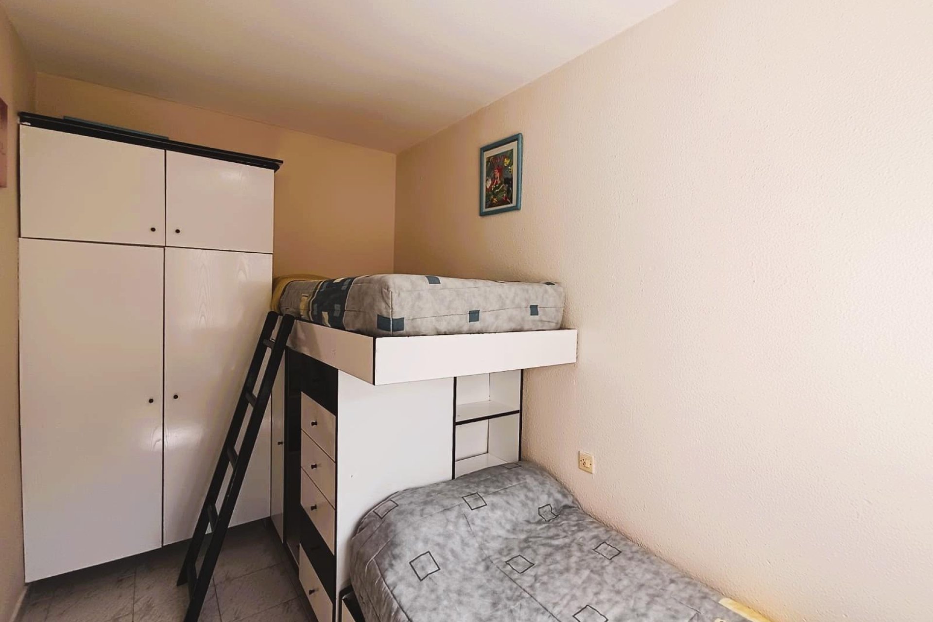 Resale - Upper floor bungalow - Torrevieja - La Siesta - El Salado - Torreta