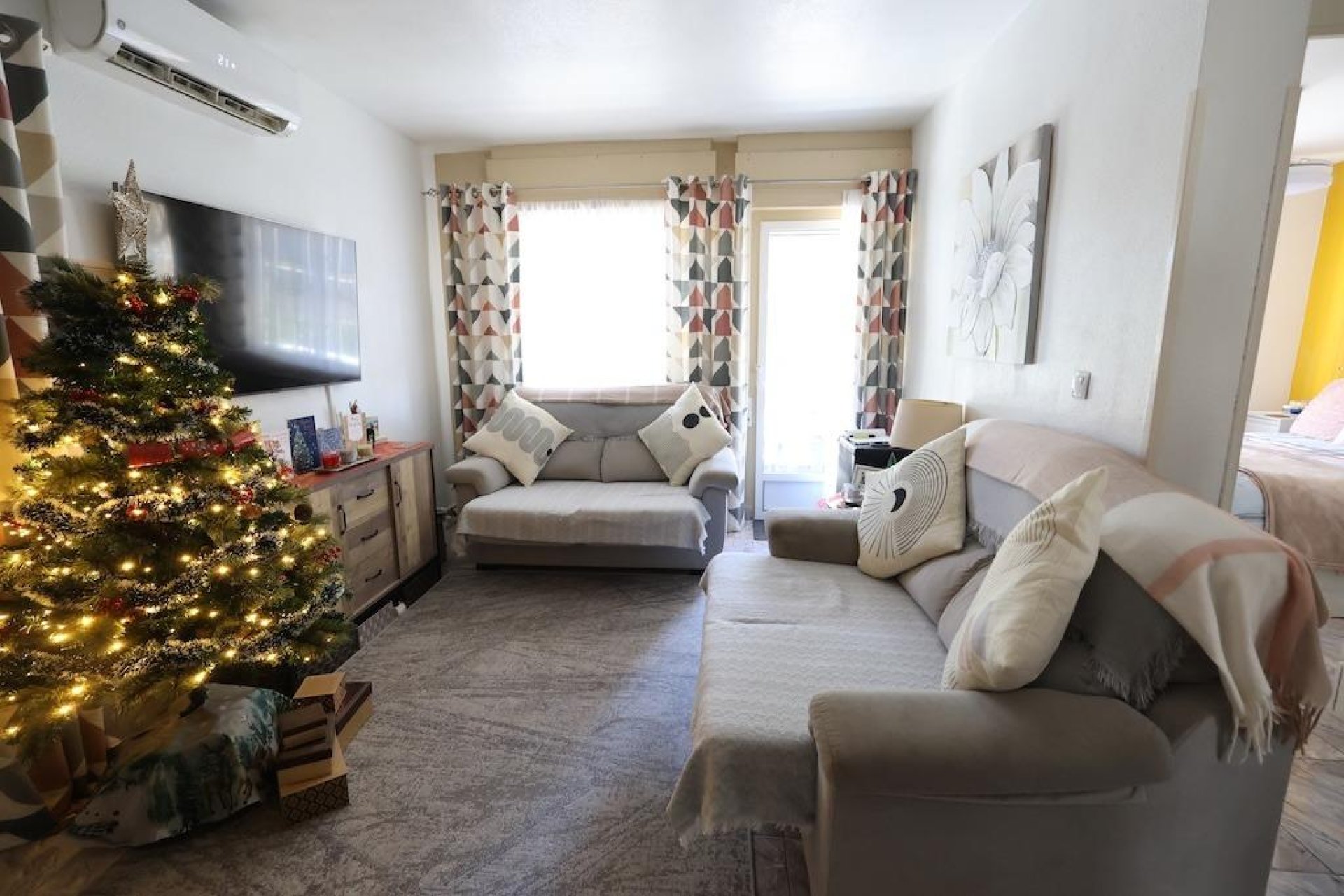 Resale - Upper floor bungalow - Torrevieja - Torretas