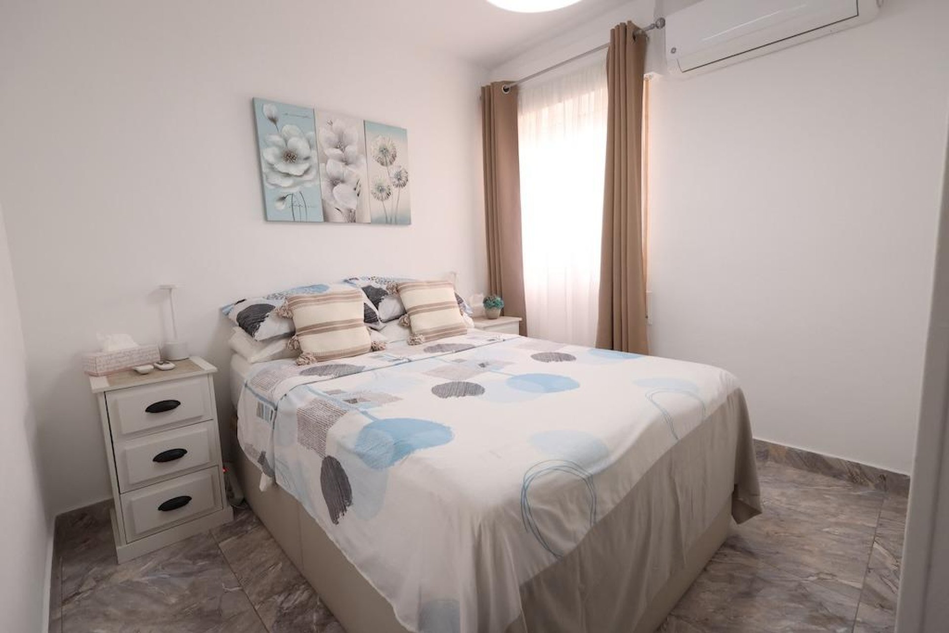 Resale - Upper floor bungalow - Torrevieja - Torretas