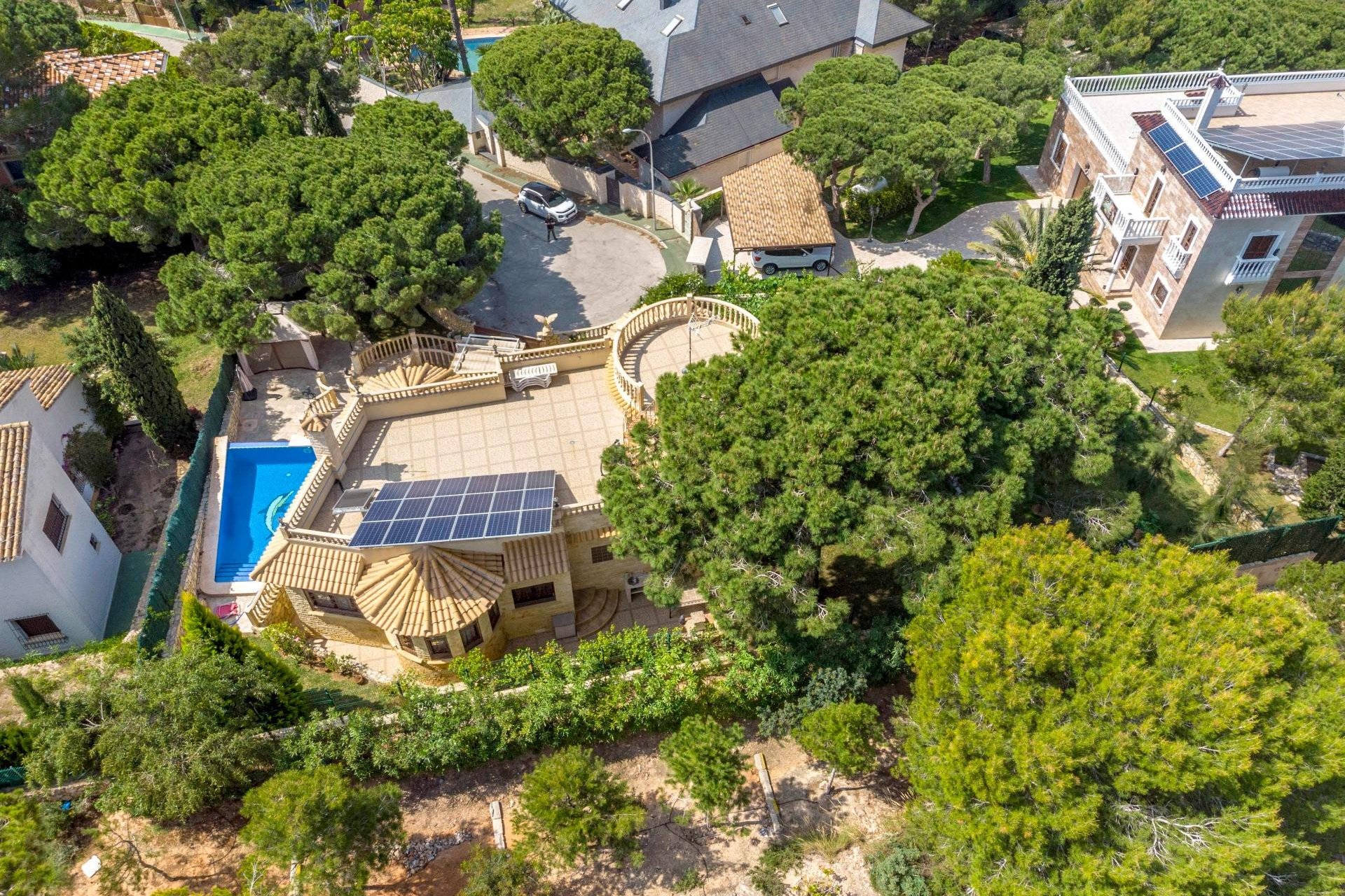 Resale - Villa - Orihuela Costa - Campoamor