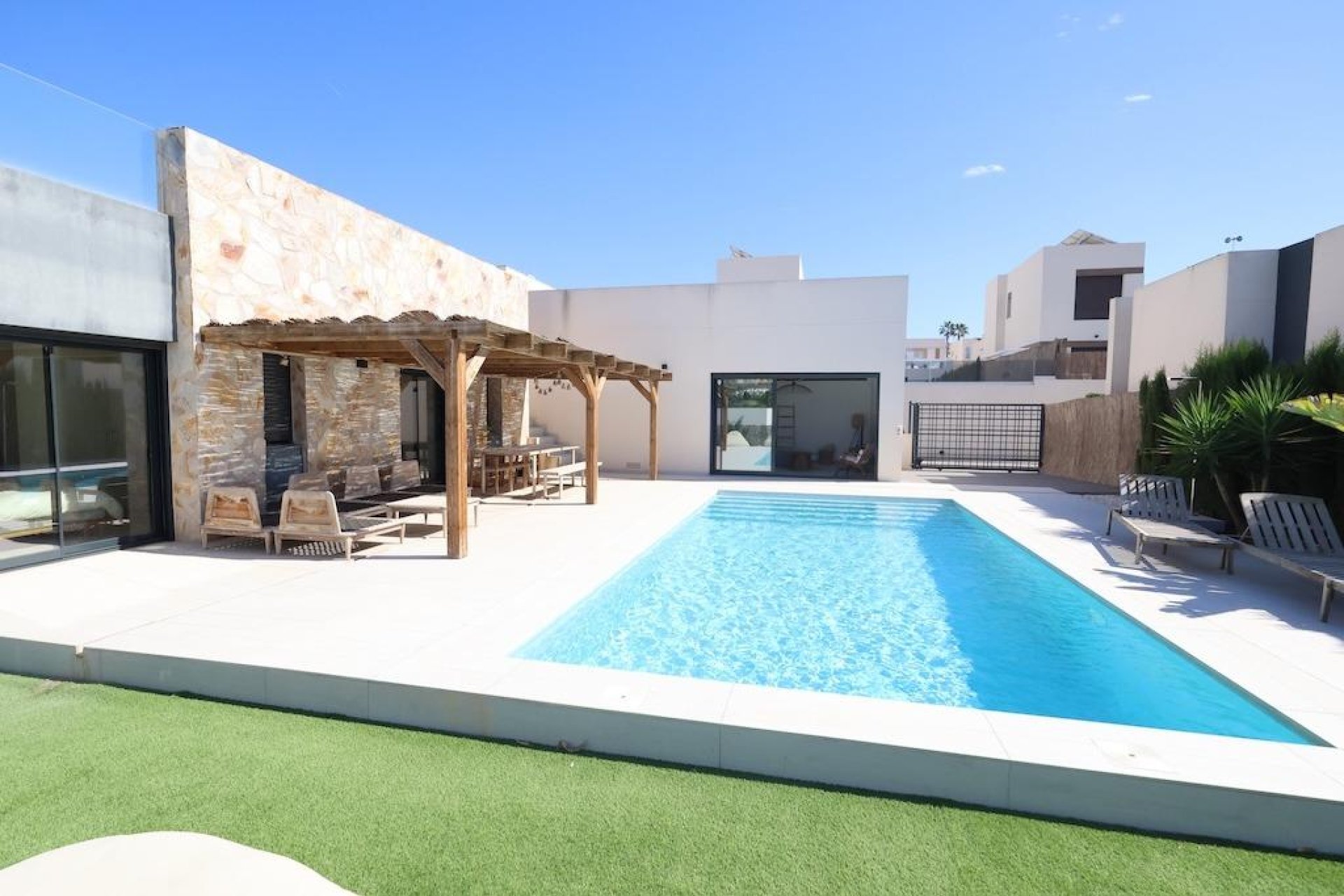 Revente - Chalet - Algorfa - Comunidad Valenciana