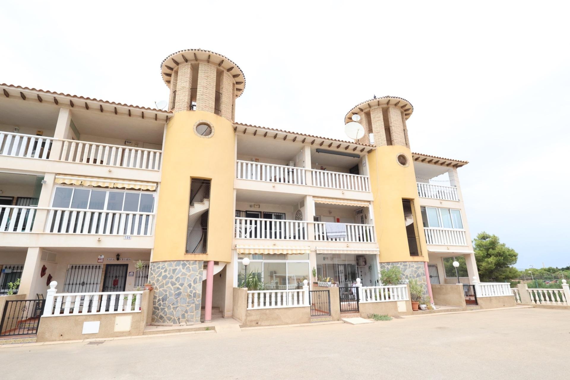 Segunda Mano - Apartamento  - Orihuela Costa - La Zenia