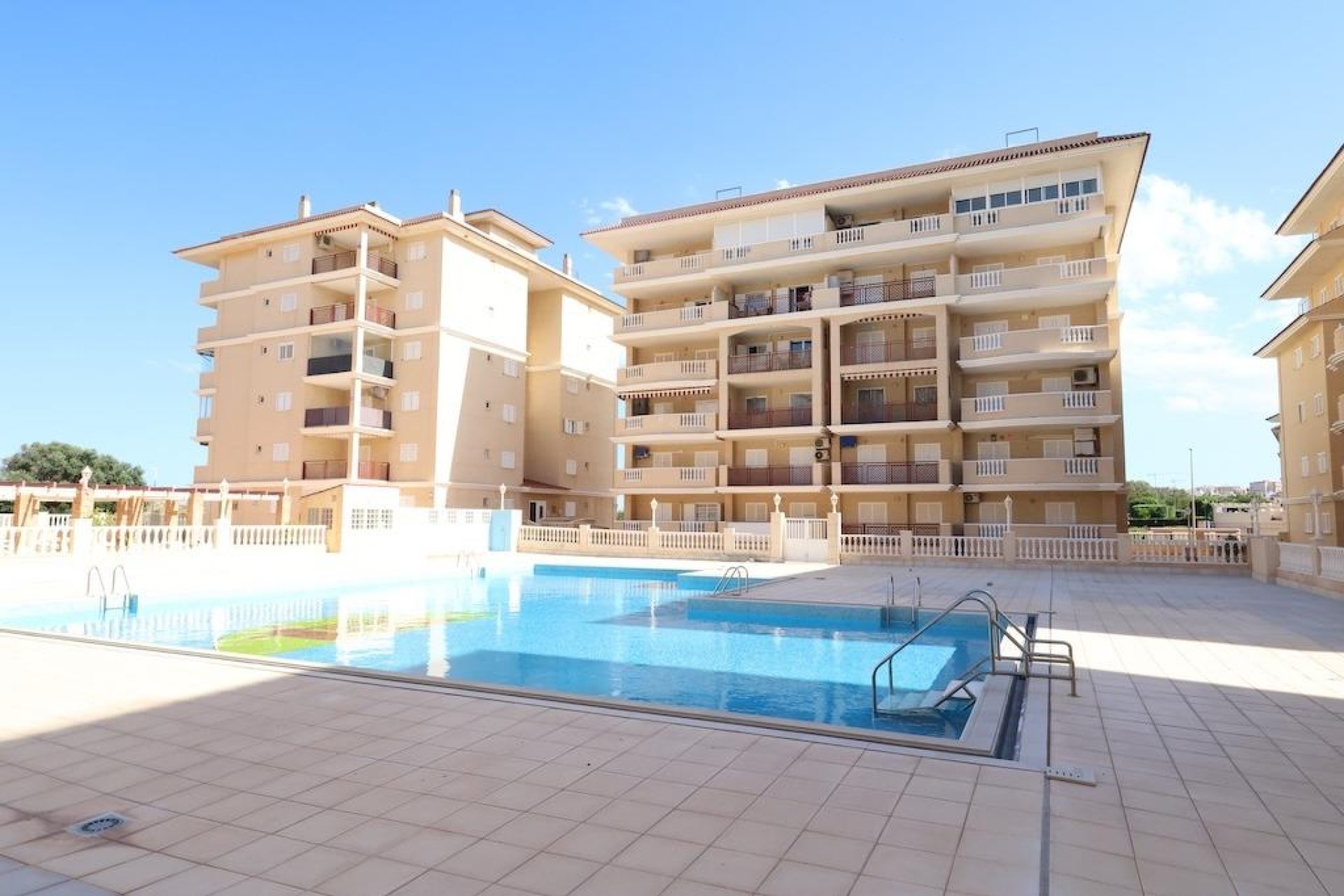 Segunda Mano - Apartamento  - Torrevieja - La Mata
