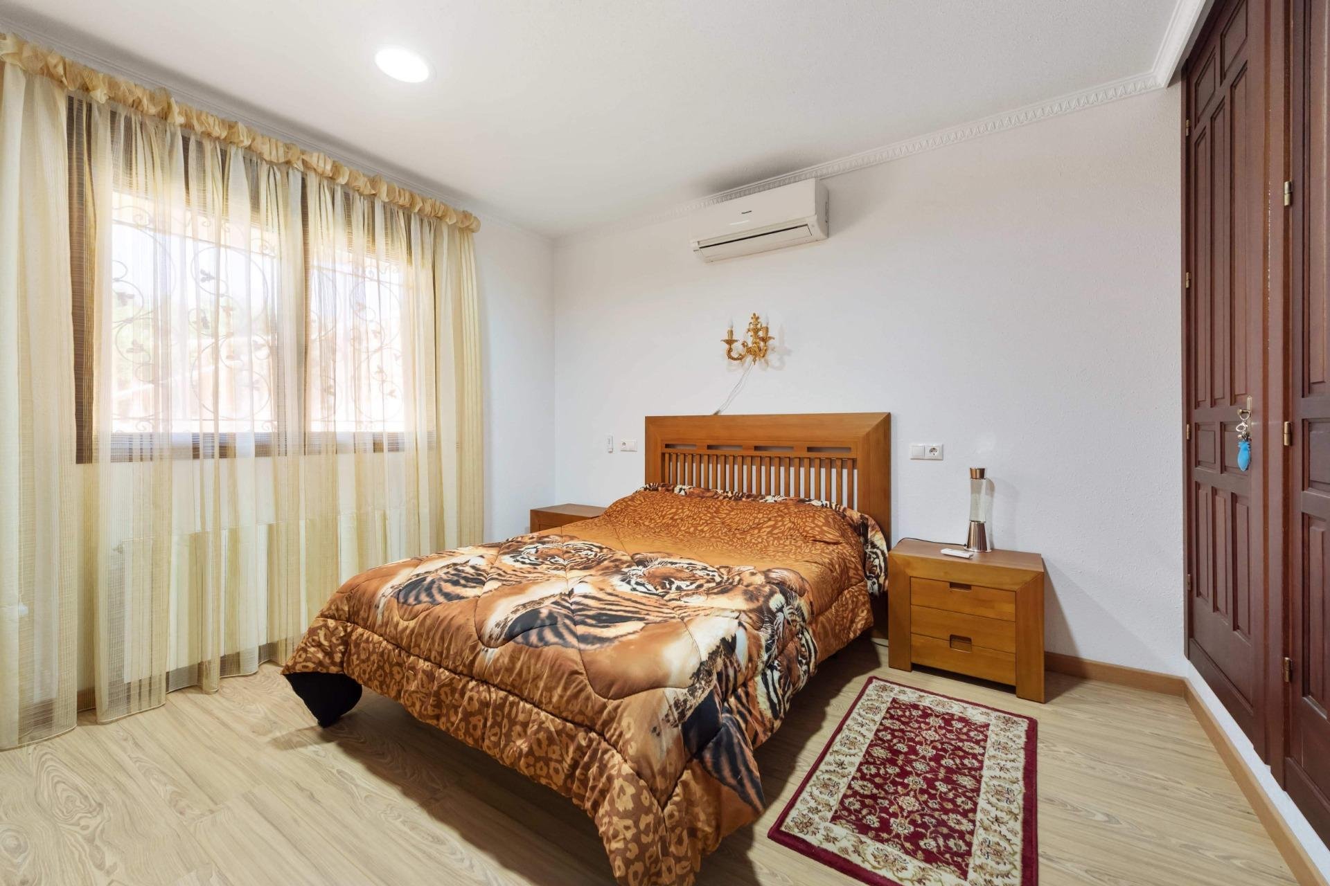 Segunda Mano - Villa - Orihuela Costa - Campoamor