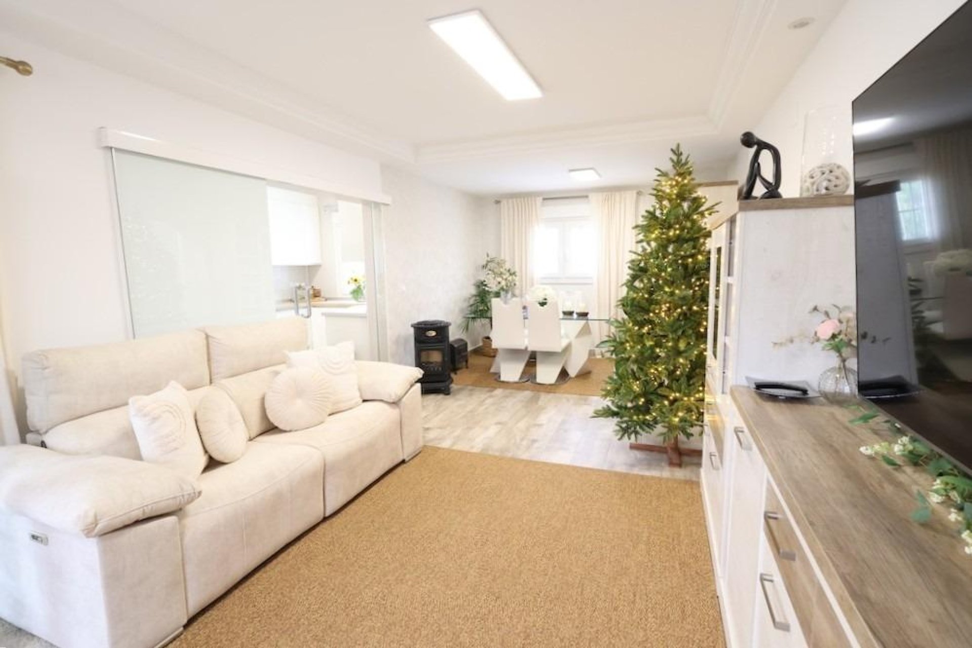 Segunda Mano - Villa - San Miguel de Salinas - Las filipinas