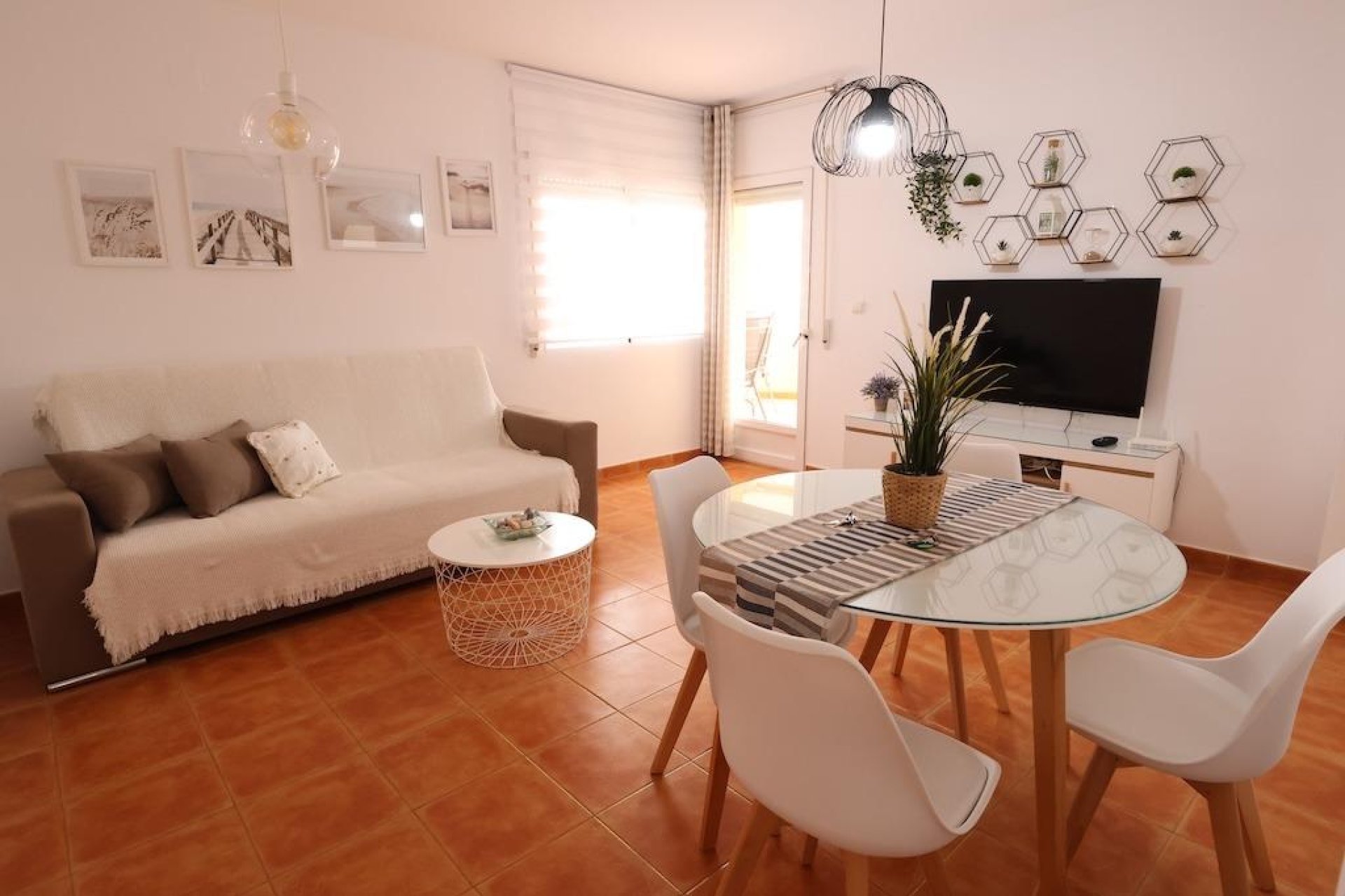 Verhuur - Appartement  - Orihuela Costa - Campoamor