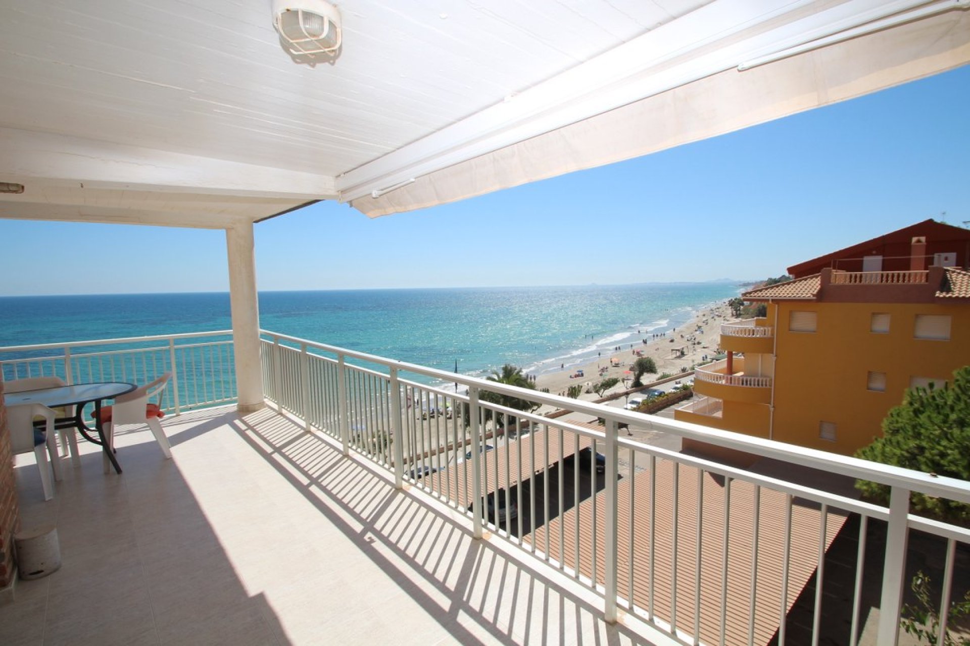 Verhuur - Appartement  - Orihuela Costa - Campoamor