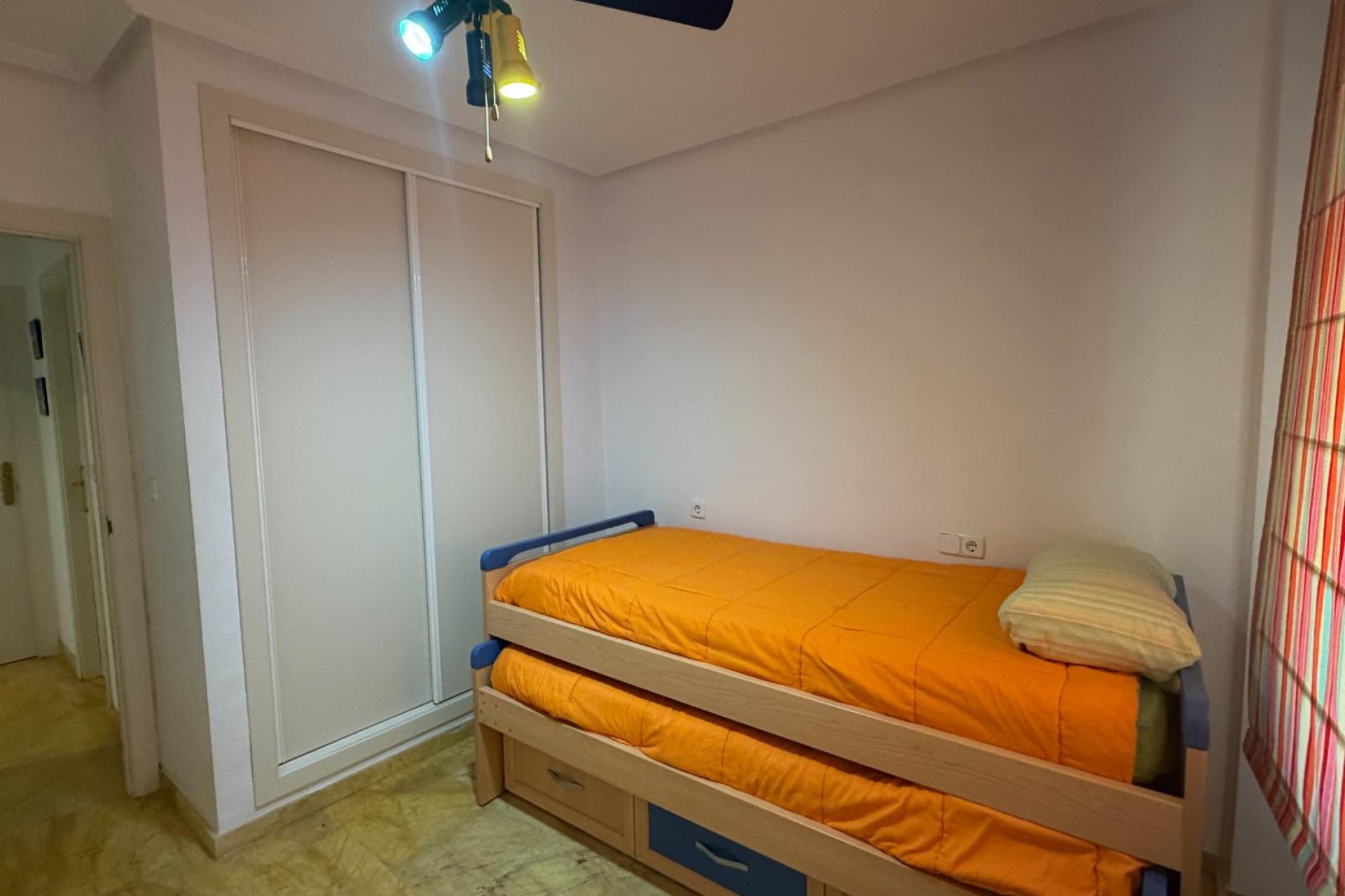 Verhuur - Appartement  - Orihuela Costa - Campoamor