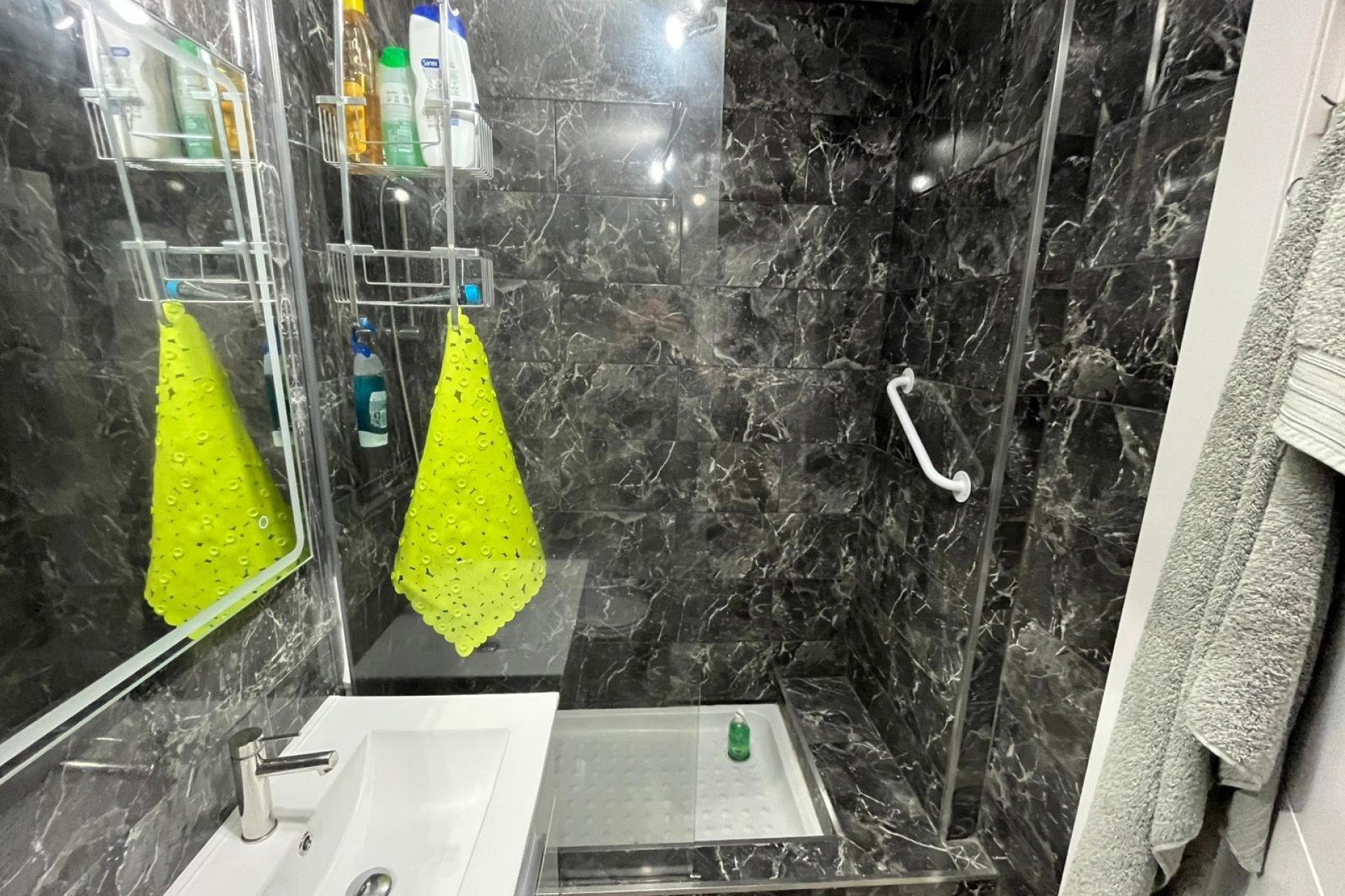 Verhuur - Appartement  - Orihuela Costa - La Regia