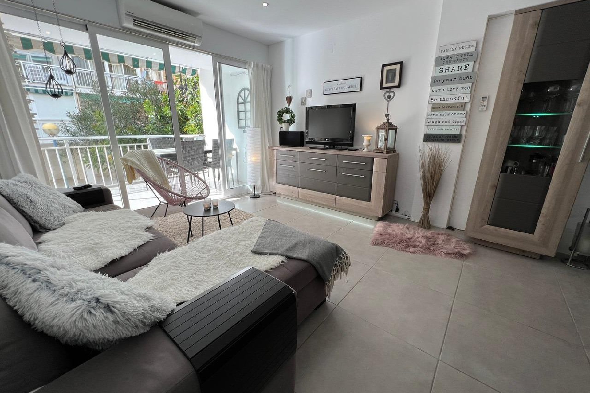 Verhuur - Appartement  - Orihuela Costa - Punta Prima