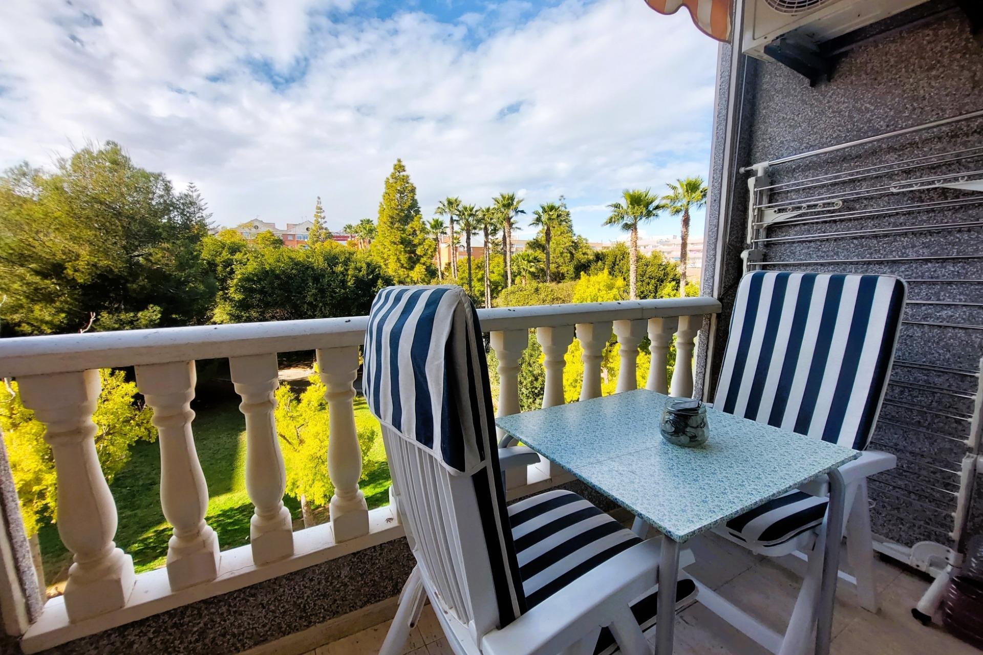 Verhuur - Appartement  - Torrevieja - Acequion