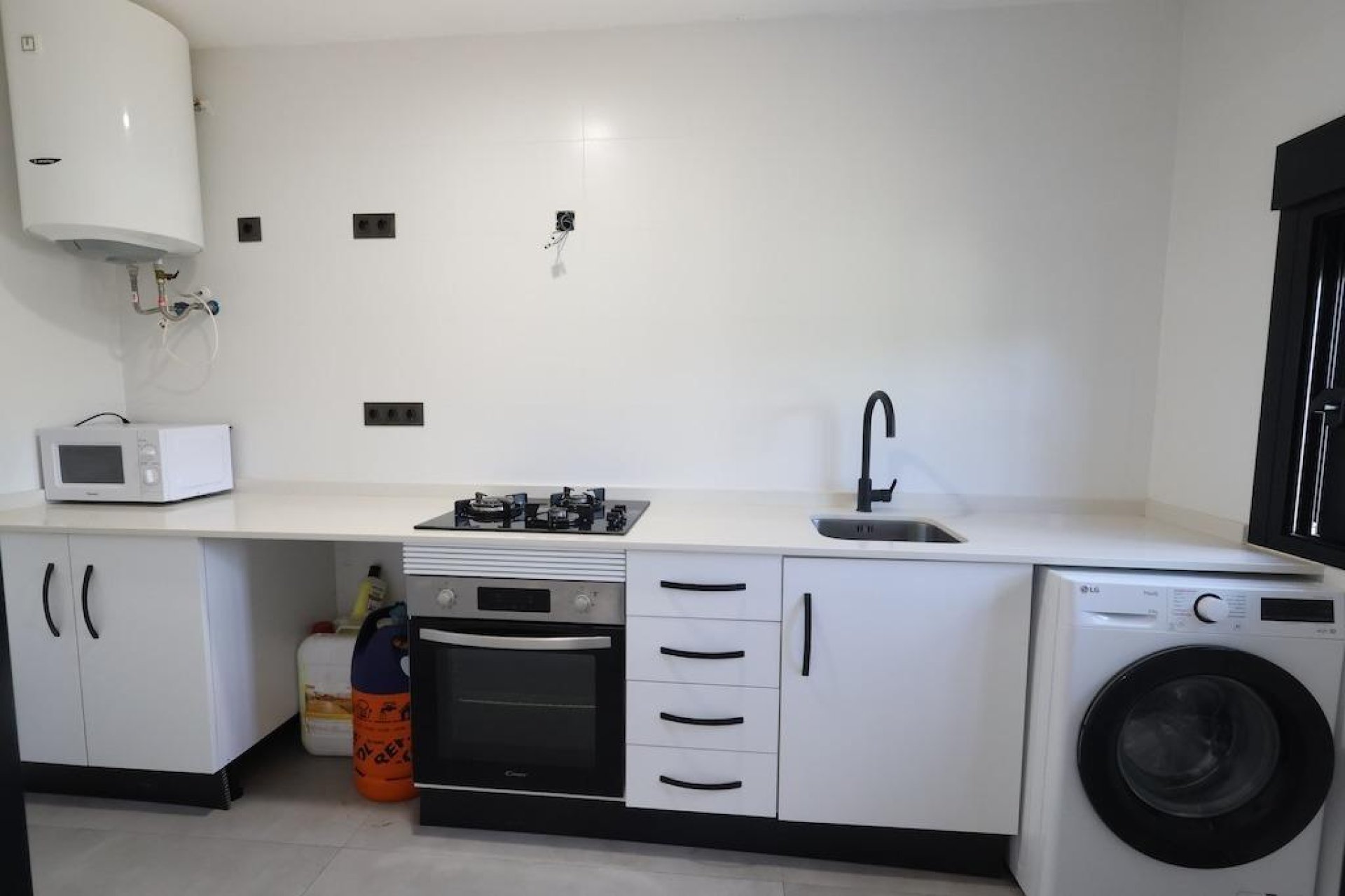 Verhuur - Appartement  - Torrevieja - Los balcones