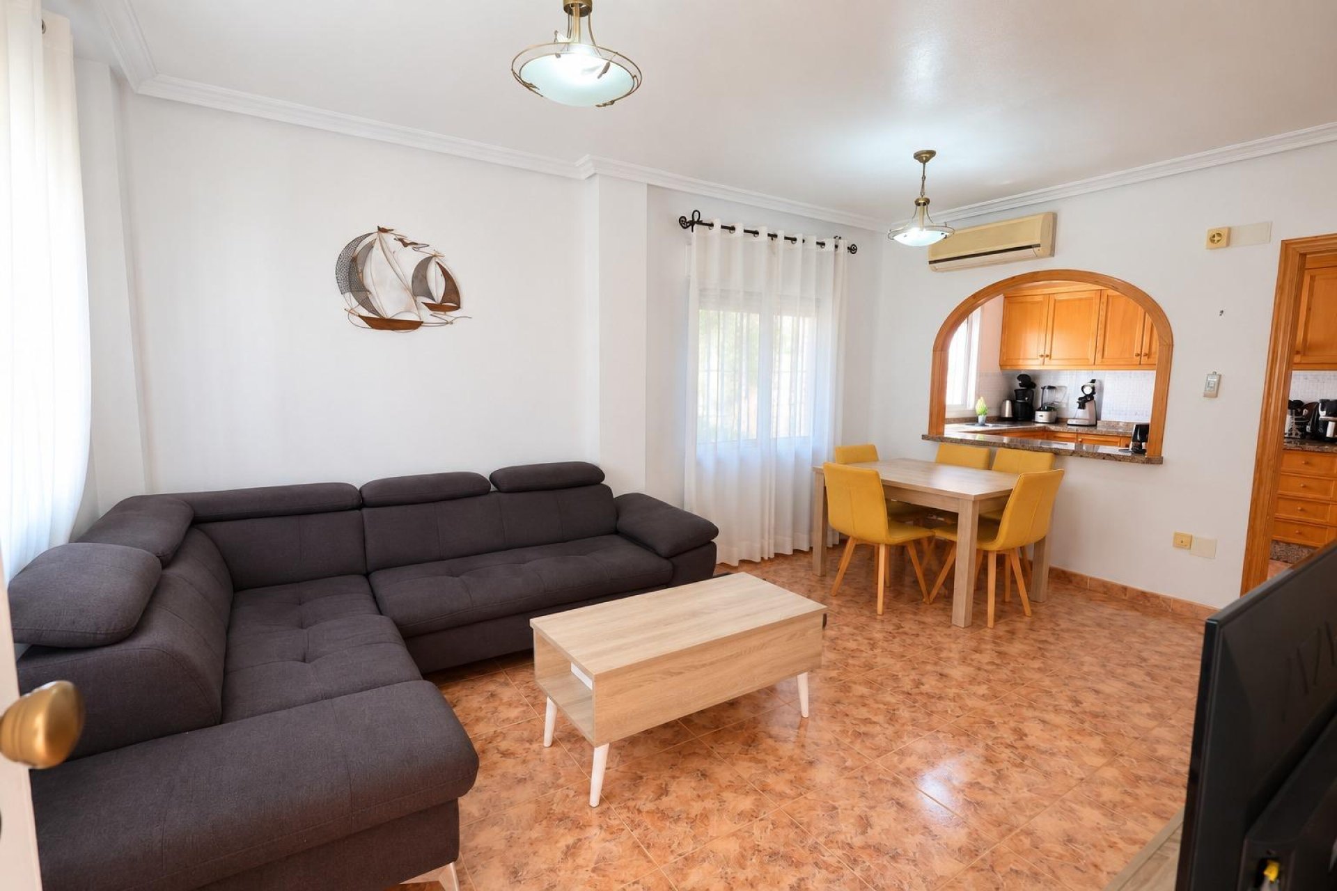 Verhuur - Halfvrijstaande  woning - Orihuela Costa - La Regia