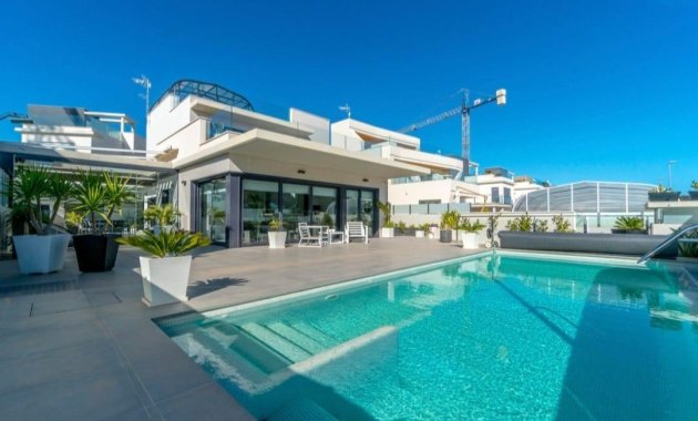 Villa - Bestaande woning  - Orihuela Costa - Campoamor