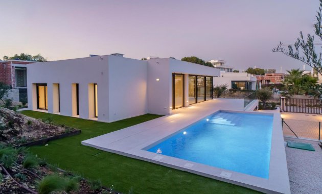 Villa - New Build - Orihuela - N7620